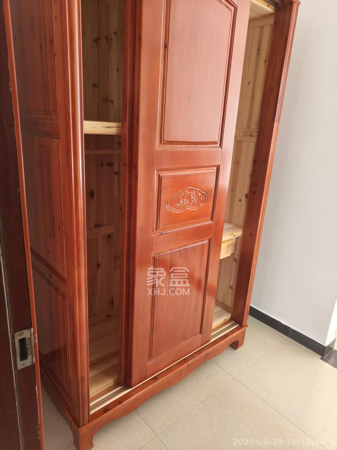 湘江世纪城咏江苑  3室2厅2卫   2600.00元/月室内图