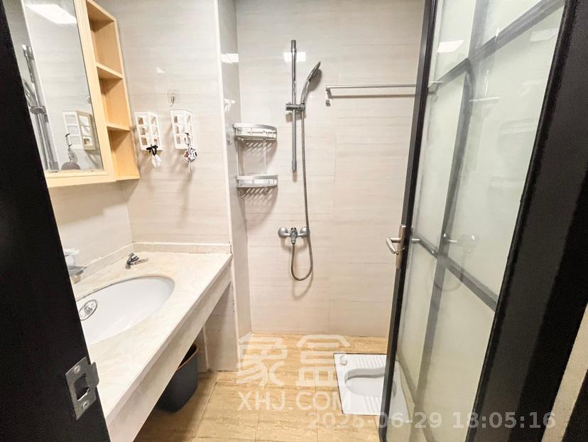 荣悦台  1室1厅1卫   1900.00元/月室内图