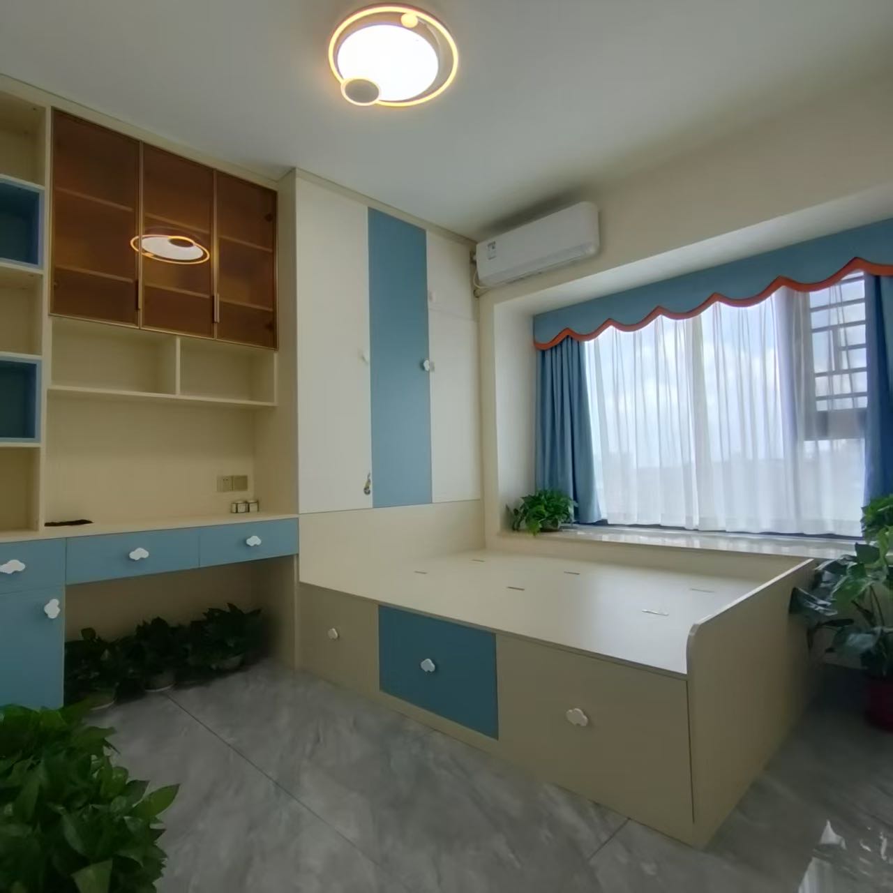 港岛花园 3室2厅2卫 245.0万 港岛花园 3室2厅2卫 245.0万室内图