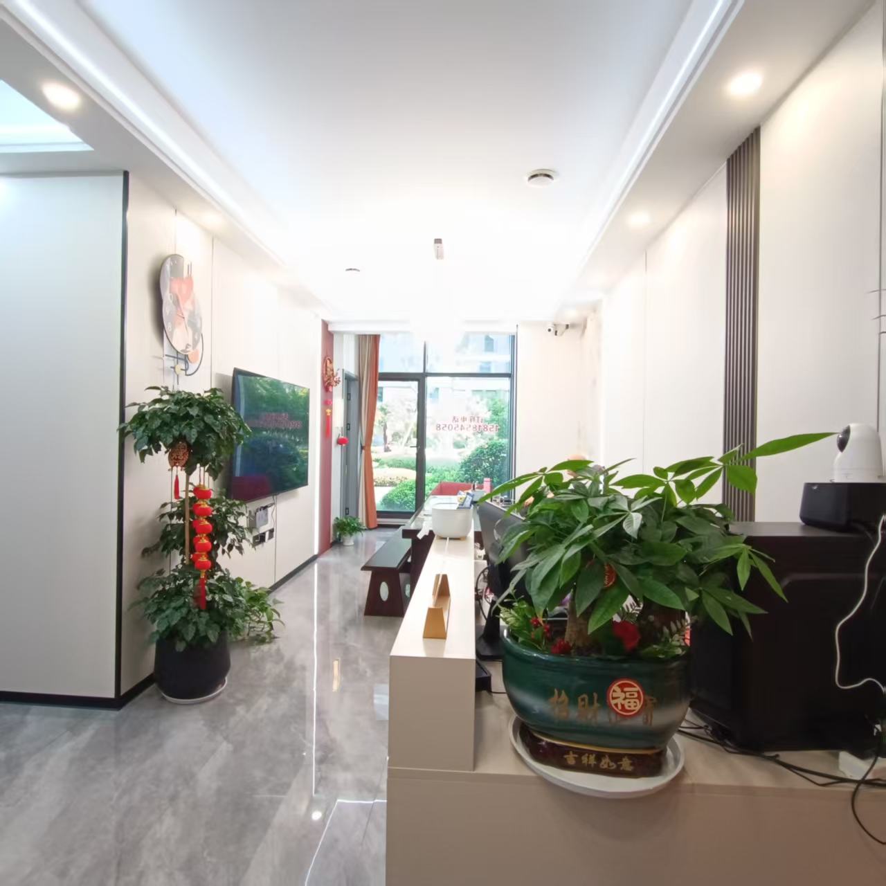 建发央著(悦发央著) 4室2厅2卫 6000.0元/月 建发央著(悦发央著) 4室2厅2卫 6000.0元/月室内图