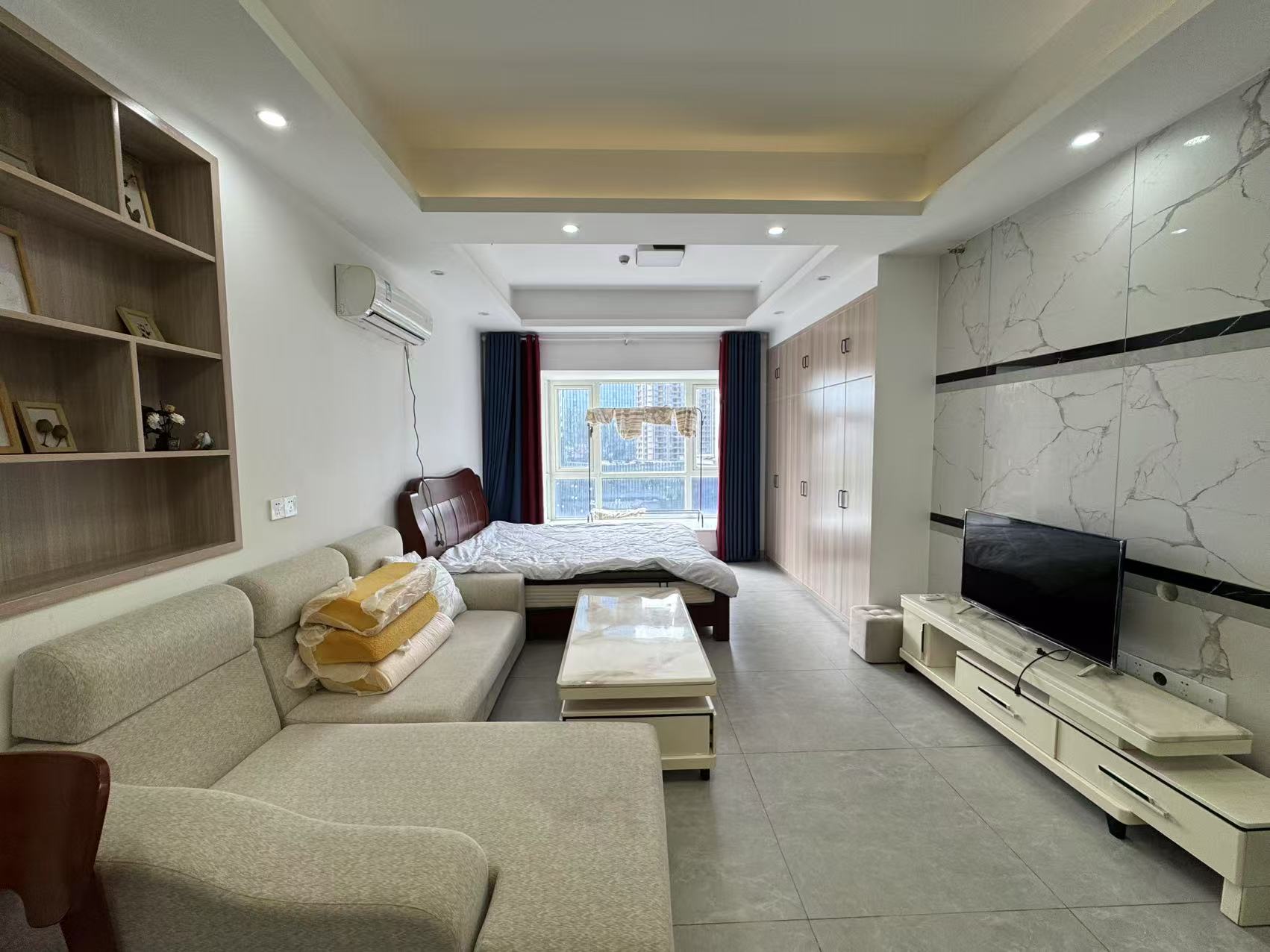 庐山一号 1室1厅1卫 25.0万 庐山一号 1室1厅1卫 25.0万室内图