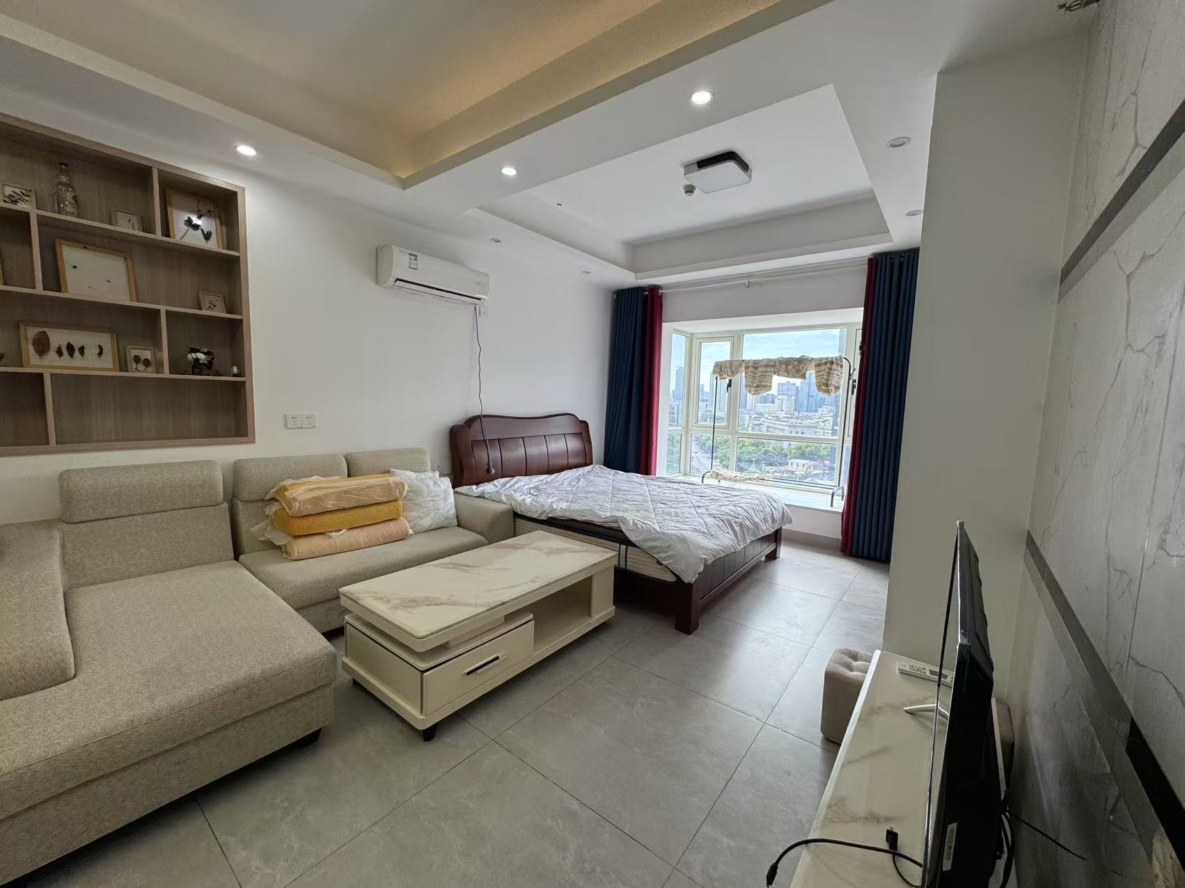 庐山一号 1室1厅1卫 25.0万 庐山一号 1室1厅1卫 25.0万室内图