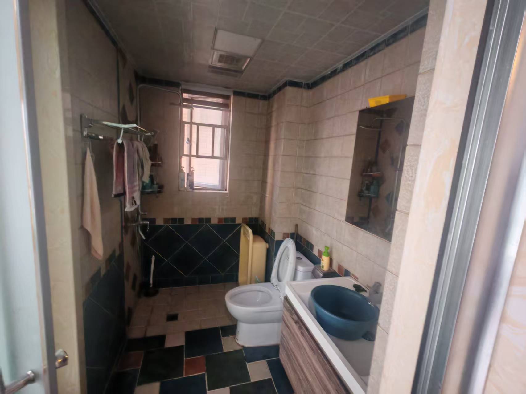 奥园养生城 3室2厅2卫 65.2万 奥园养生城 3室2厅2卫 65.2万室内图