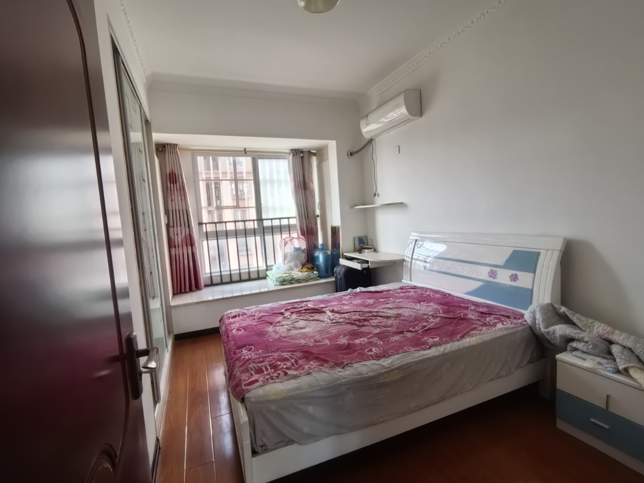 金色荷塘 3室2厅2卫 58.0万 金色荷塘 3室2厅2卫 58.0万室内图