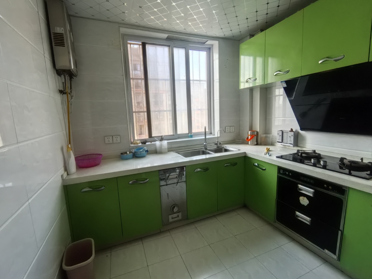 金色荷塘 3室2厅2卫 58.0万 金色荷塘 3室2厅2卫 58.0万室内图