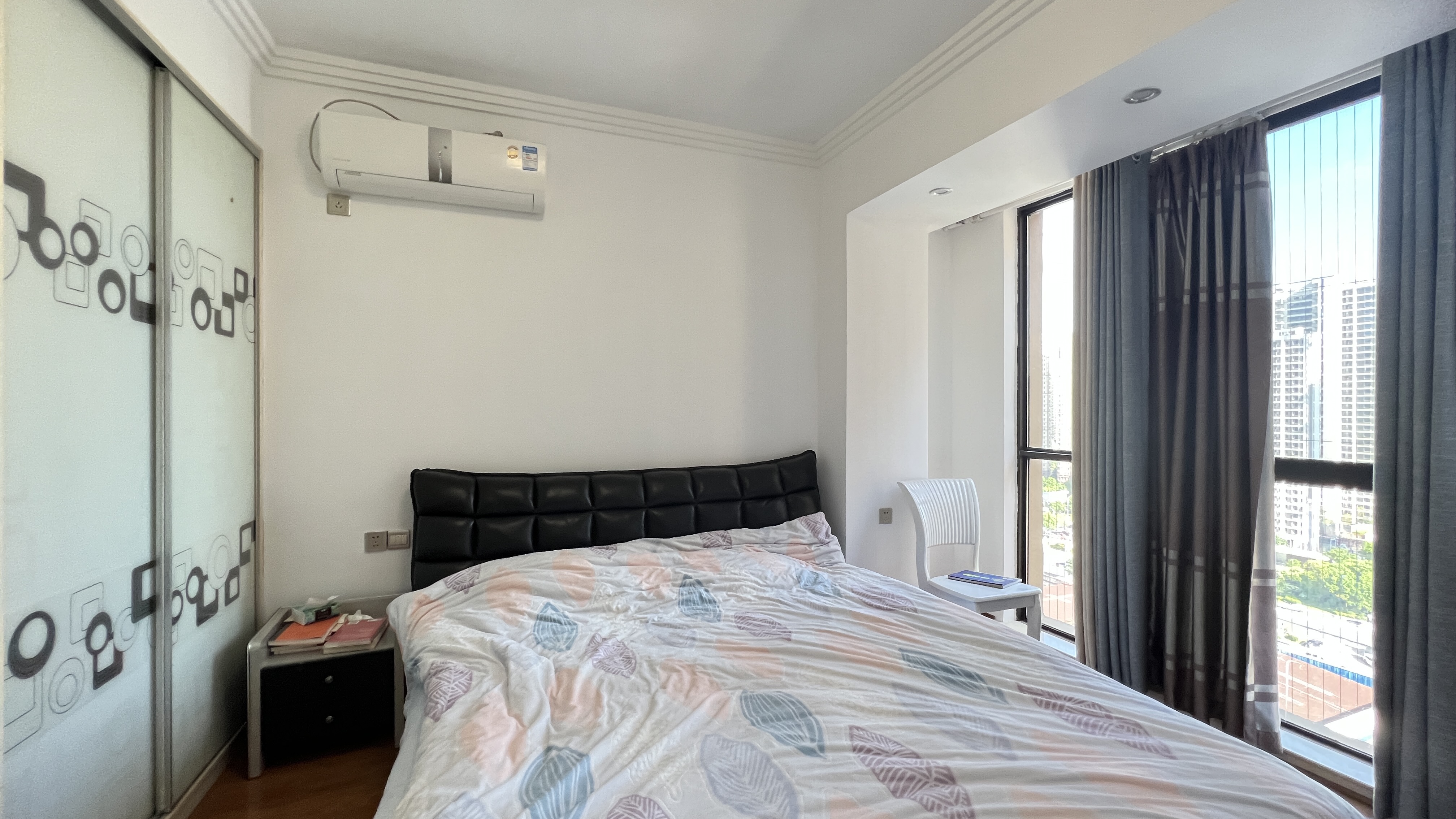 旺城天悦领秀香江  4室2厅1卫    58.0万 旺城天悦领秀香江  4室2厅1卫    58.0万室内图