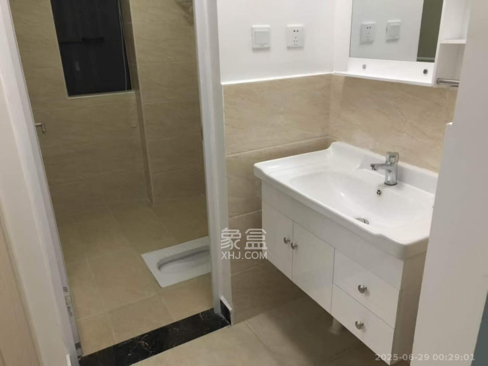 梅溪湖合能璞丽  3室2厅2卫   2500.00元/月室内图