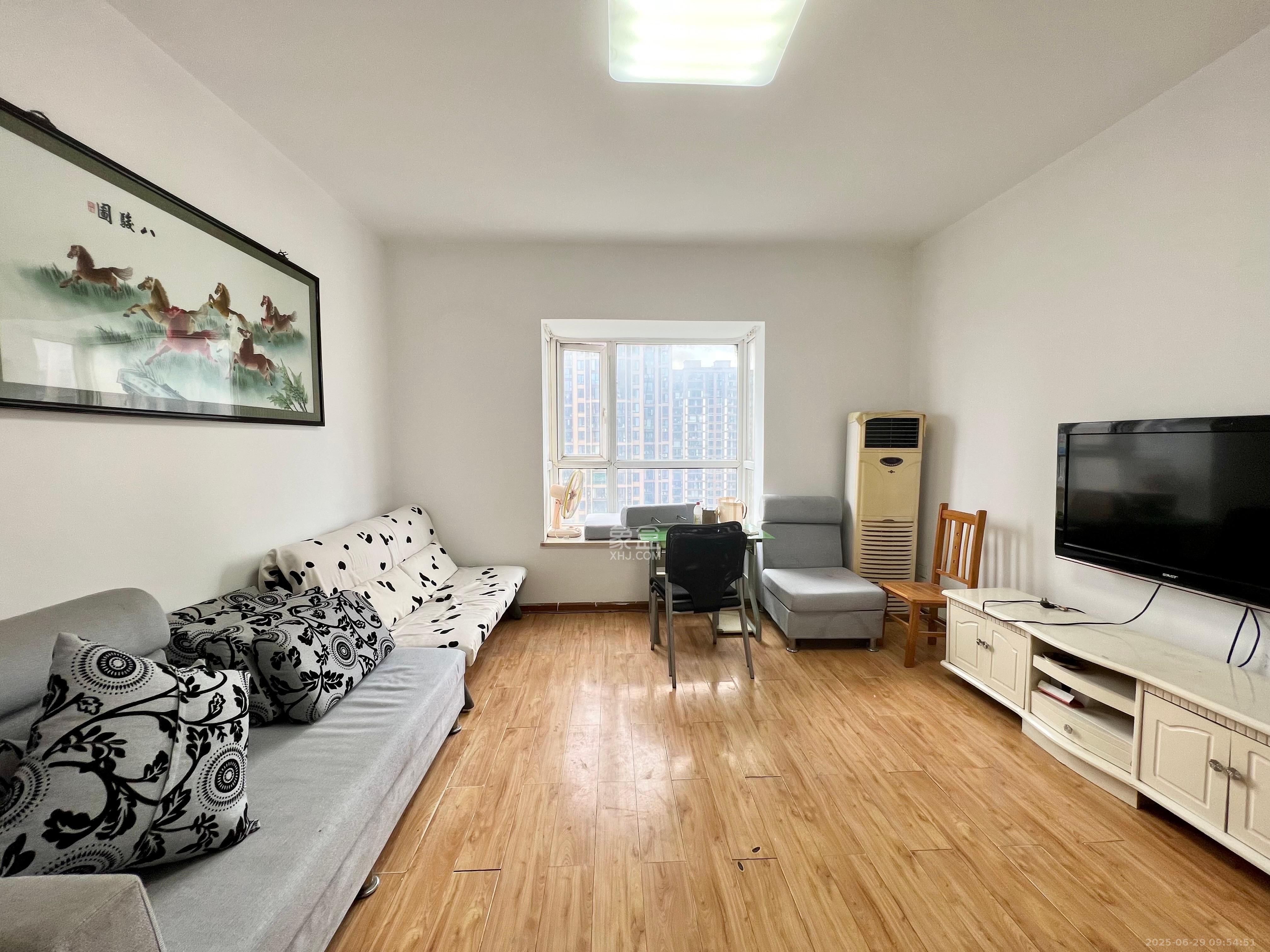 湘瑞嘉园  2室1厅1卫    1800.0元/月 湘瑞嘉园  2室1厅1卫    1800.0元/月