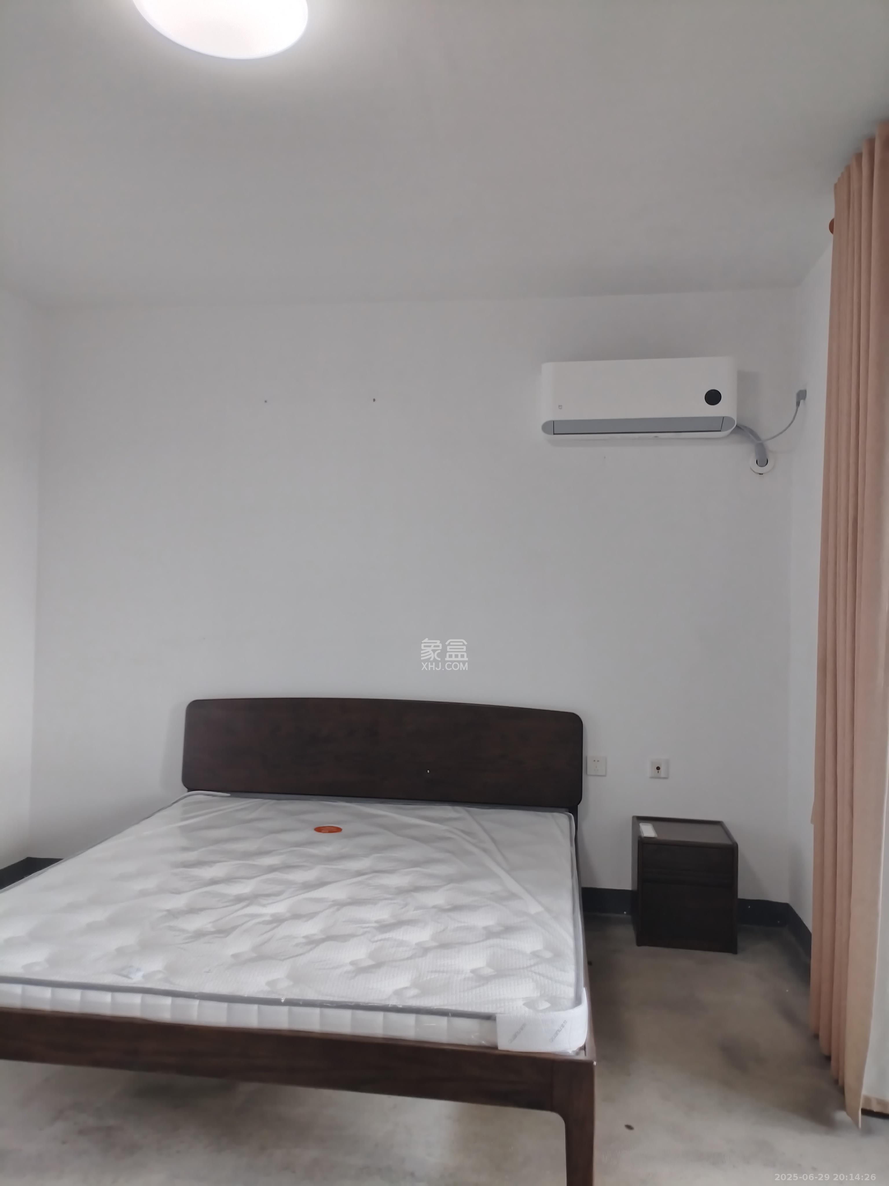 湘江壹号一二三期(创远湘江壹号)  2室2厅2卫    3280.0元/月 湘江壹号一二三期(创远湘江壹号)  2室2厅2卫    3280.0元/月室内图