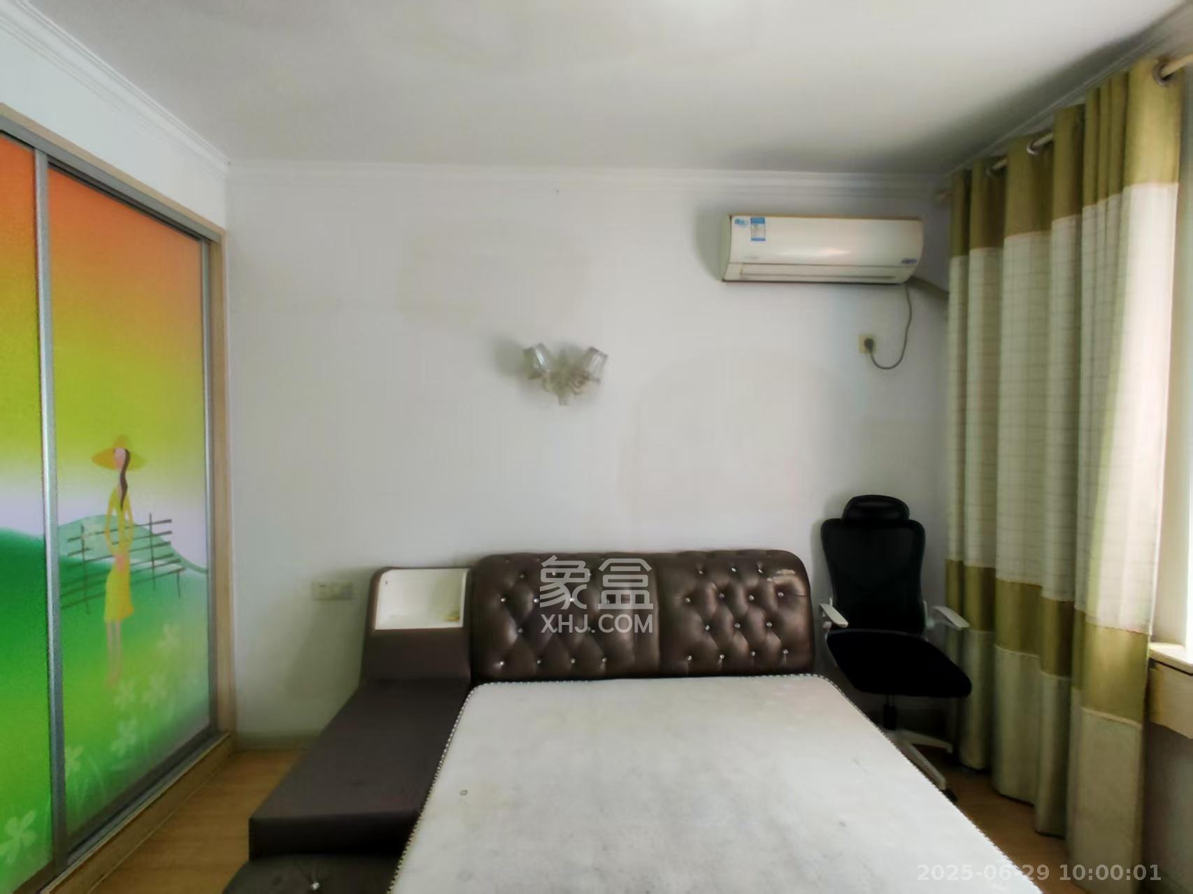 联美品格  3室2厅1卫    1900.0元/月 联美品格  3室2厅1卫    1900.0元/月室内图