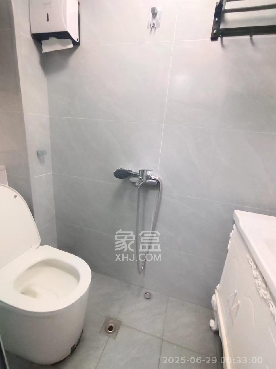 向韶村  2室1厅1卫    2500.0元/月室内图