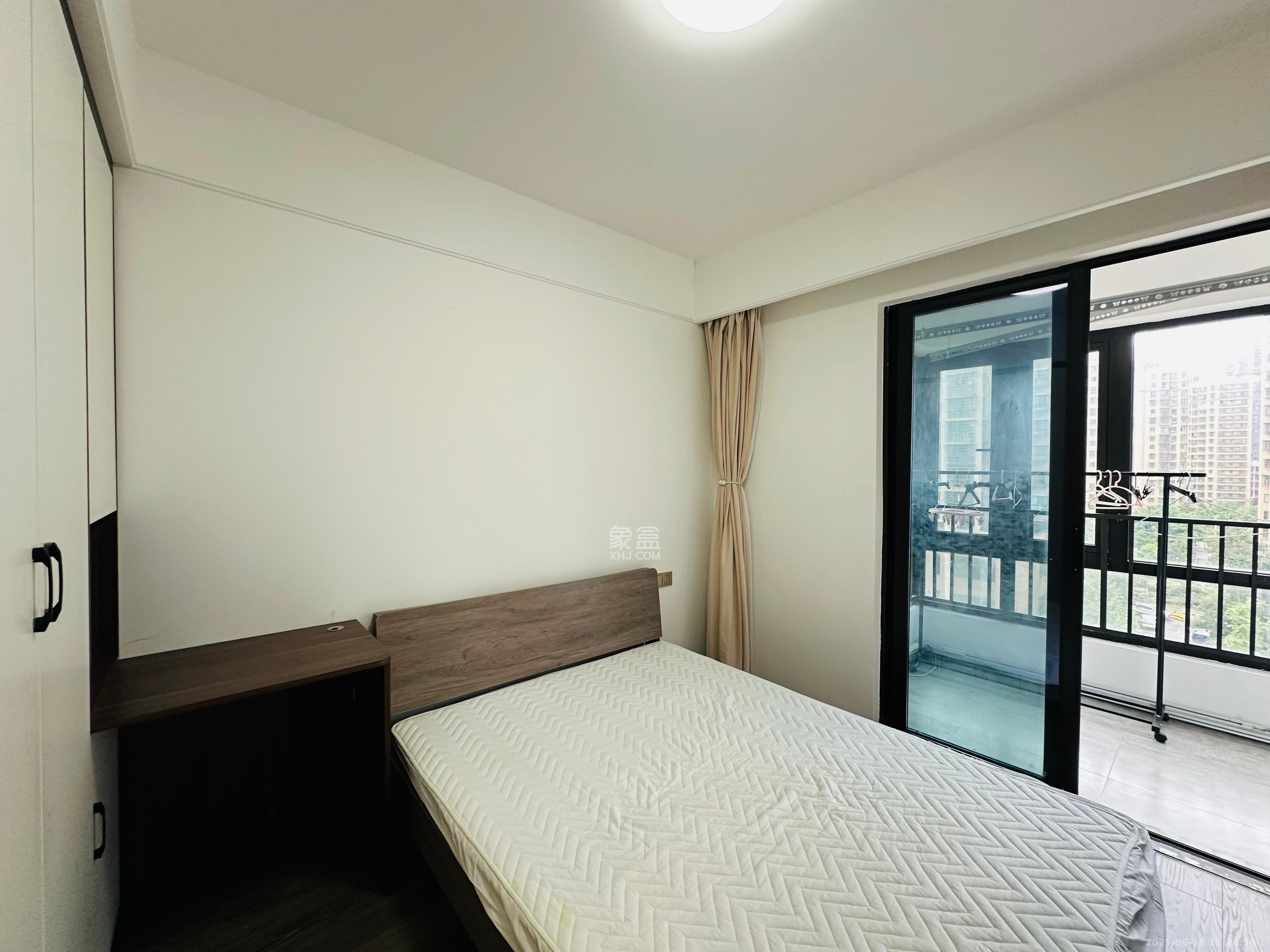 金茂建发泊悦  3室2厅2卫   3600.00元/月室内图