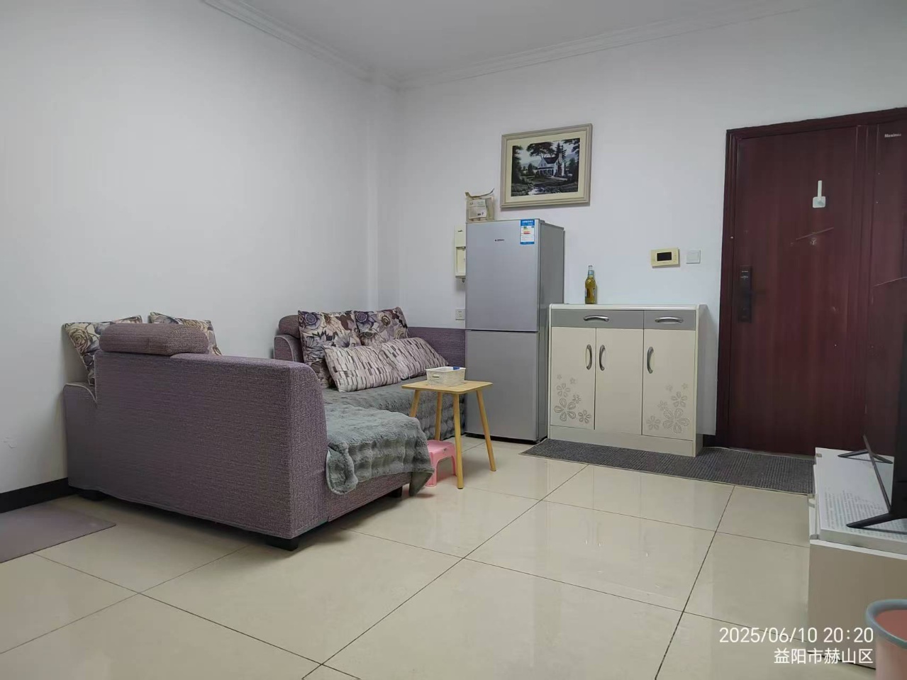 金山俪园  2室2厅1卫    1400.0元/月 金山俪园  2室2厅1卫    1400.0元/月室内图