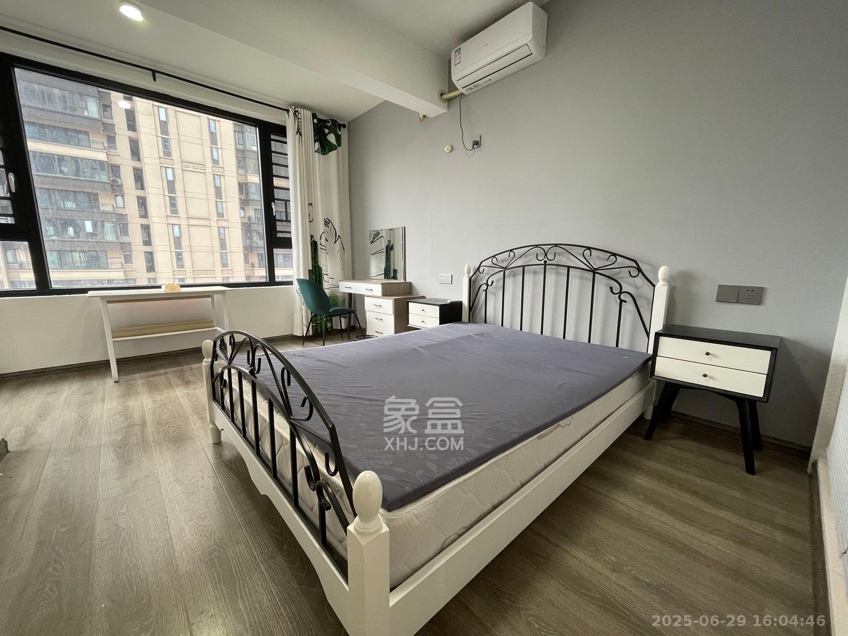 建发中央悦府  2室2厅1卫   3300.00元/月室内图