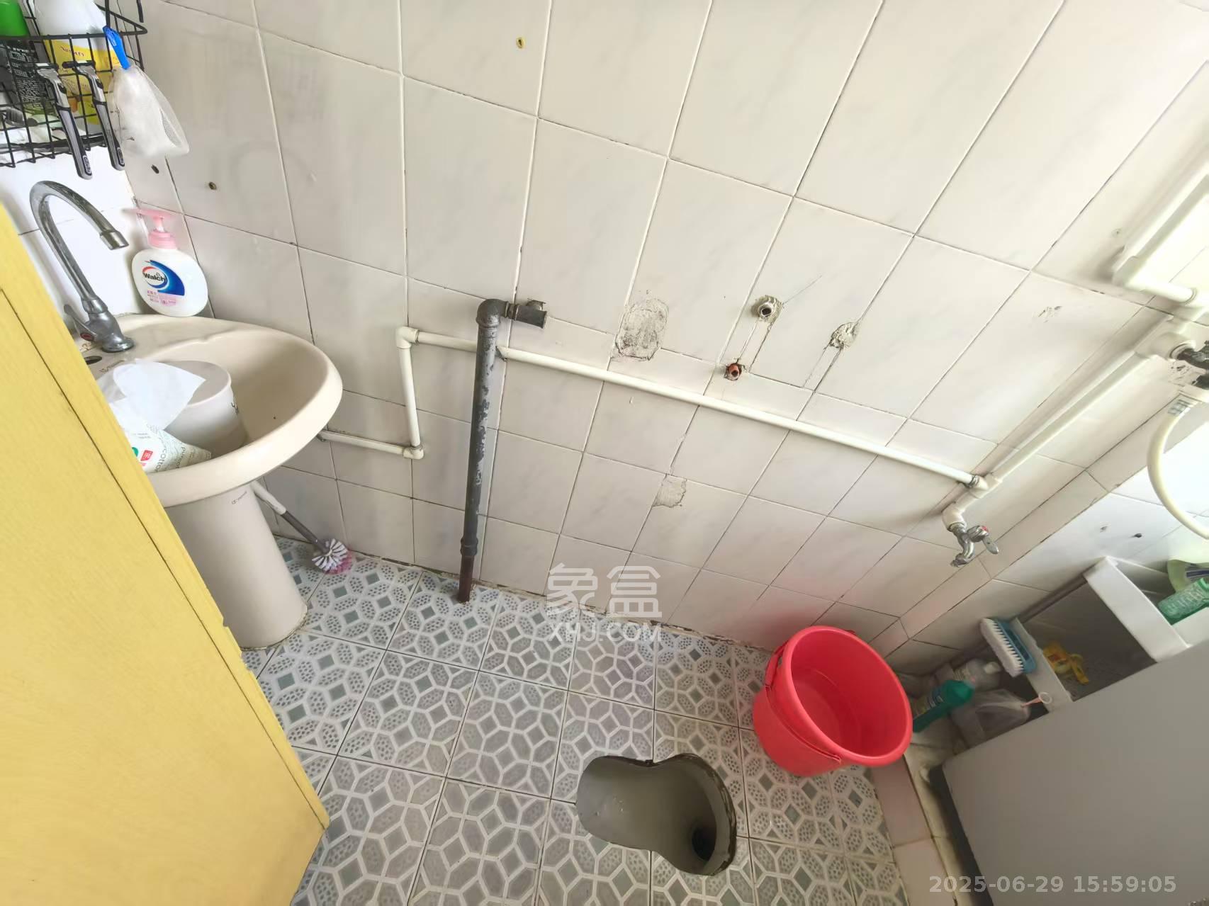 砂子塘社区  1室1厅1卫   1100.00元/月室内图