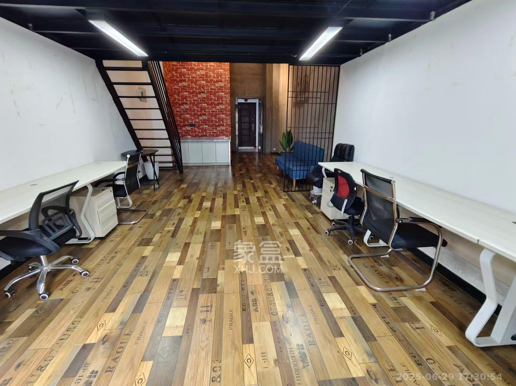 金科时代中心 1室1厅1卫 1500.0元/月 金科时代中心 1室1厅1卫 1500.0元/月室内图