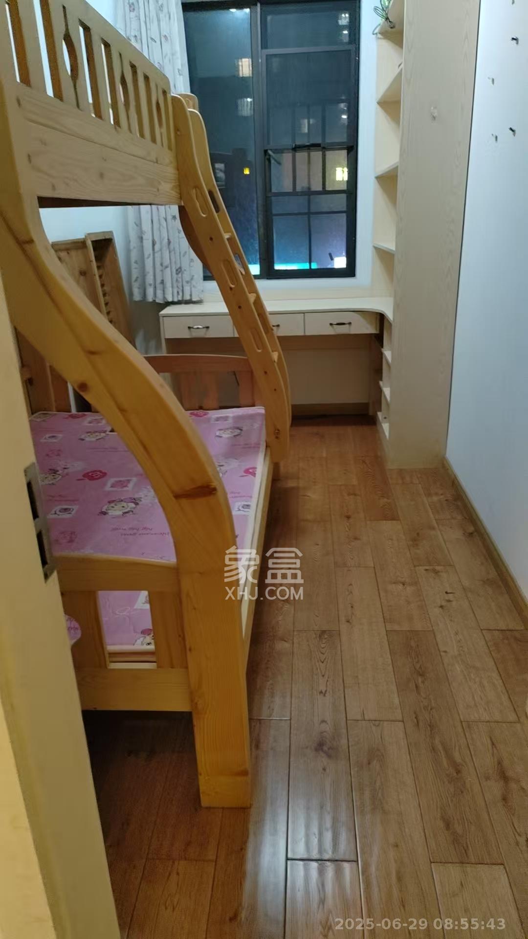 宏聚地中海  3室2厅2卫    2500.0元/月室内图