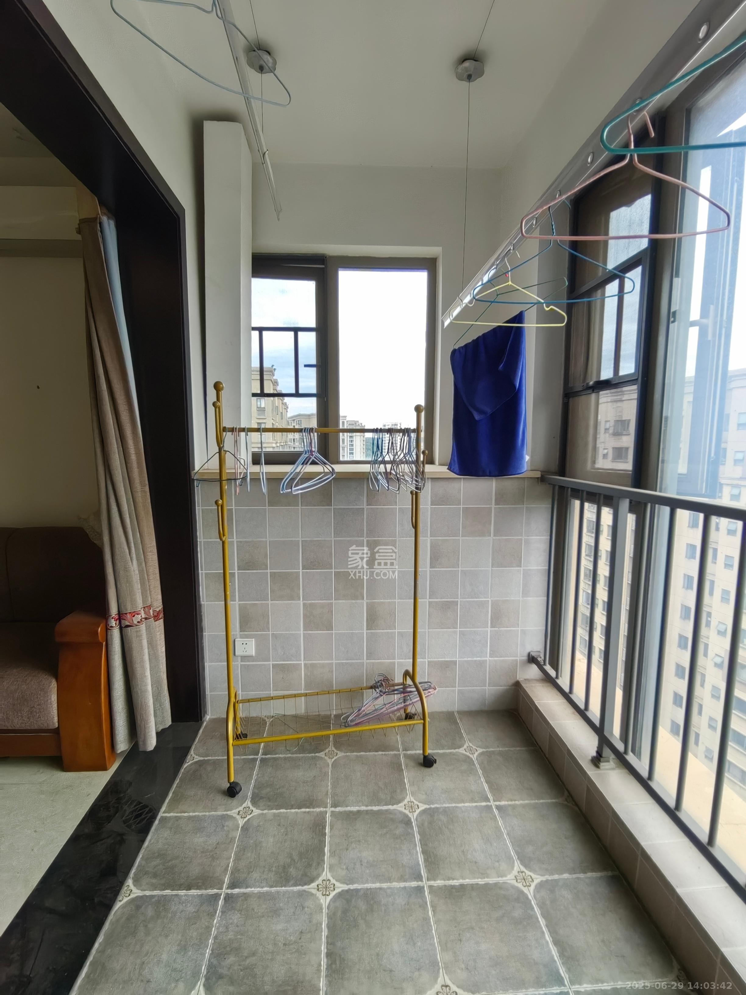 怡海星城  1室0厅0卫    1700.0元/月室内图