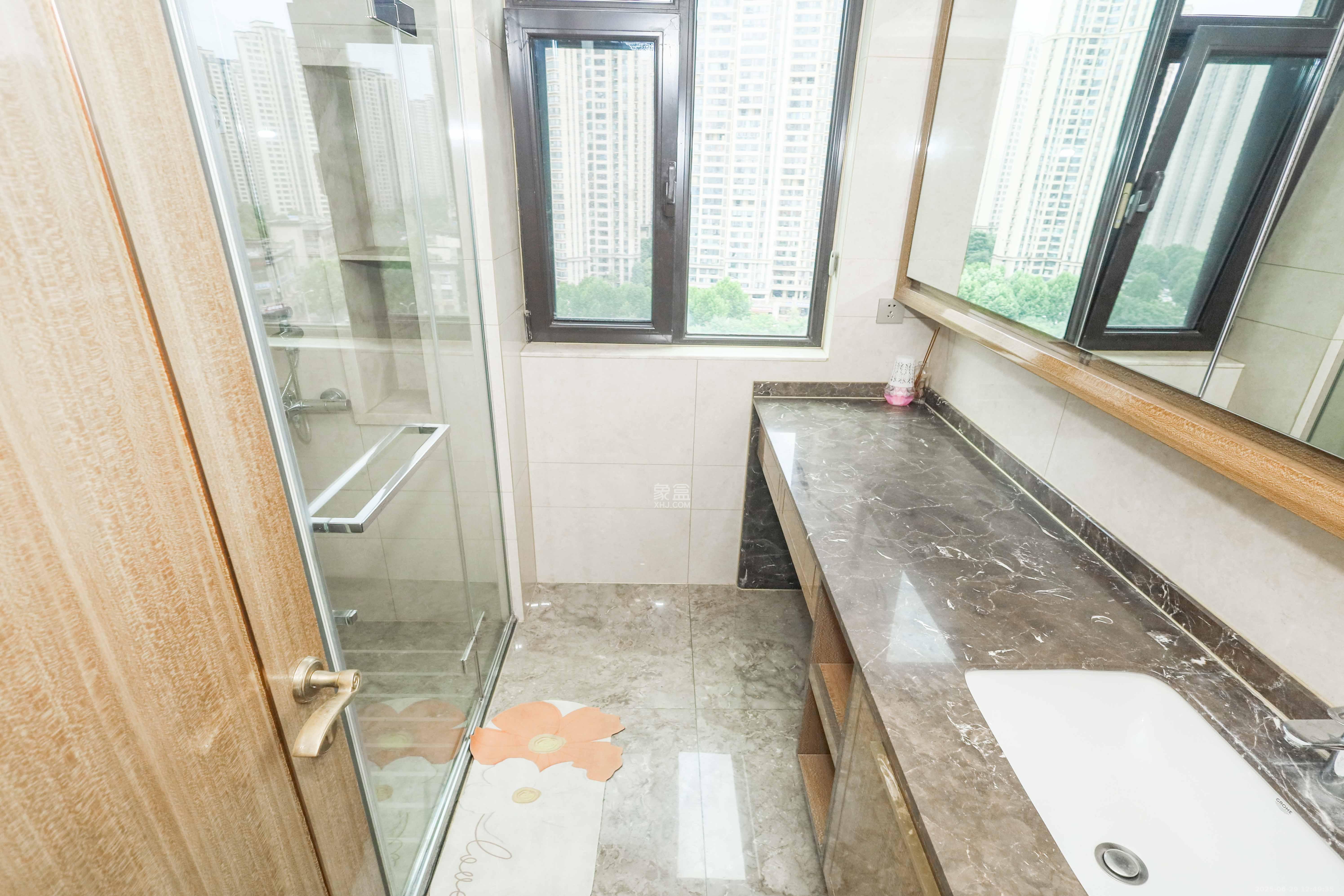 晟通牡丹舸 4室2厅4卫 600.0万 晟通牡丹舸 4室2厅4卫 600.0万卫生间