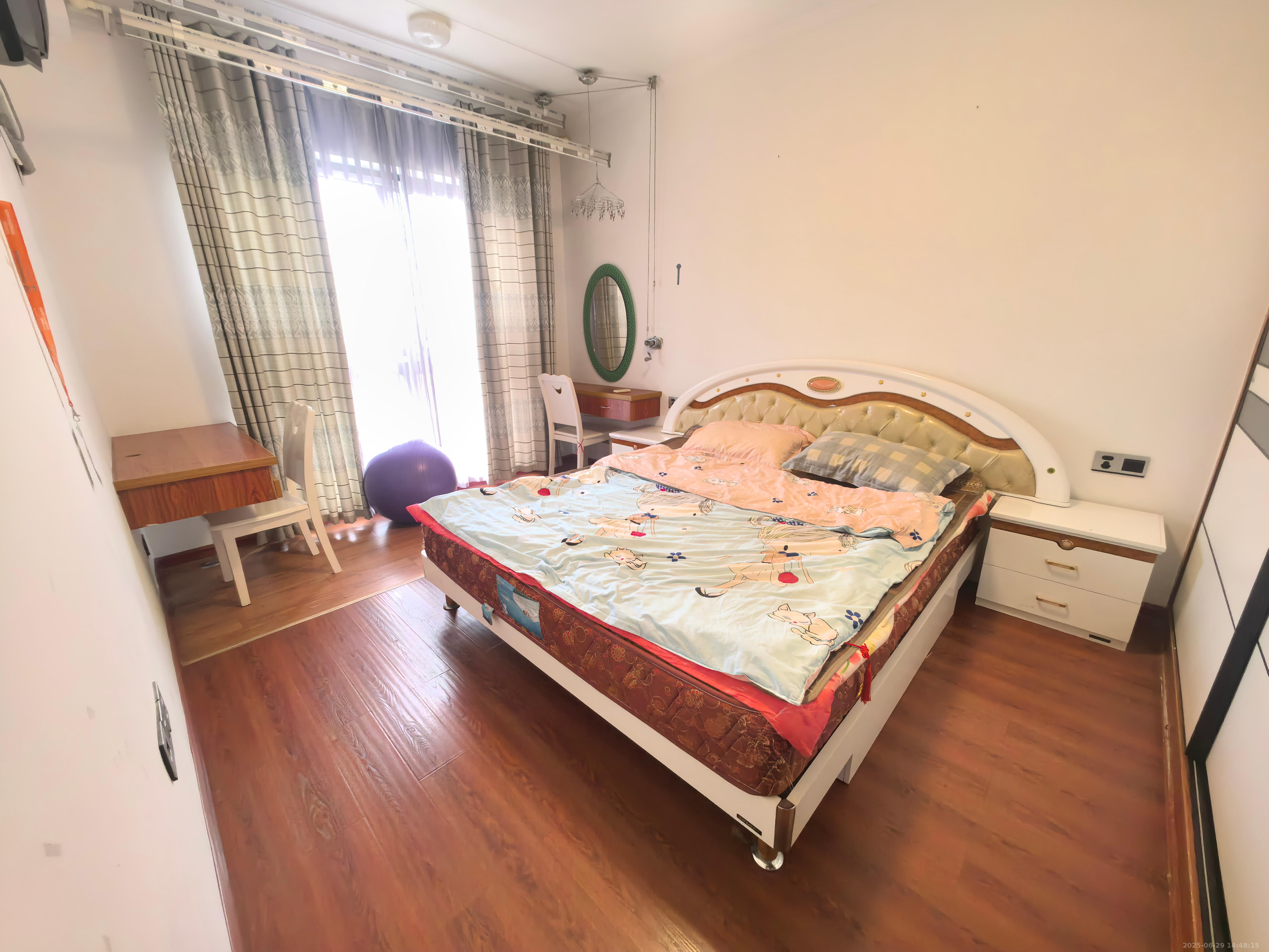 阳光爱琴海 3室2厅1卫 1500.0元/月 阳光爱琴海 3室2厅1卫 1500.0元/月室内图