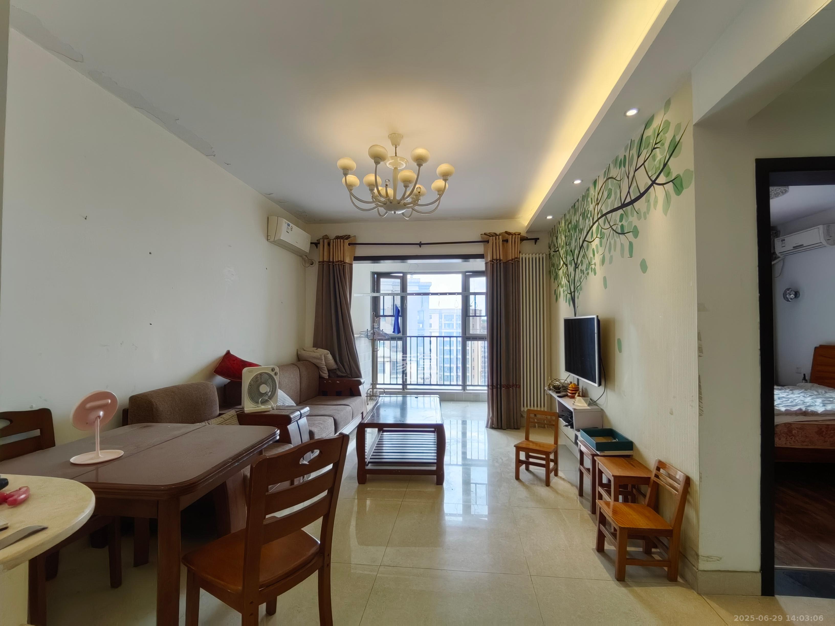 怡海星城  1室0厅0卫    1700.0元/月室内图