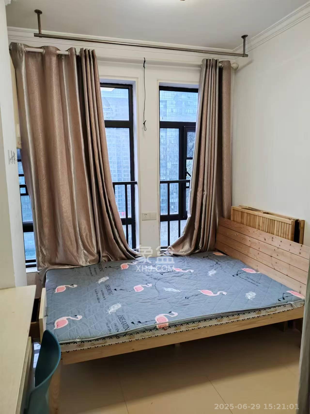 湘域城邦（湘域国际中心）  2室1厅1卫   2700.00元/月室内图