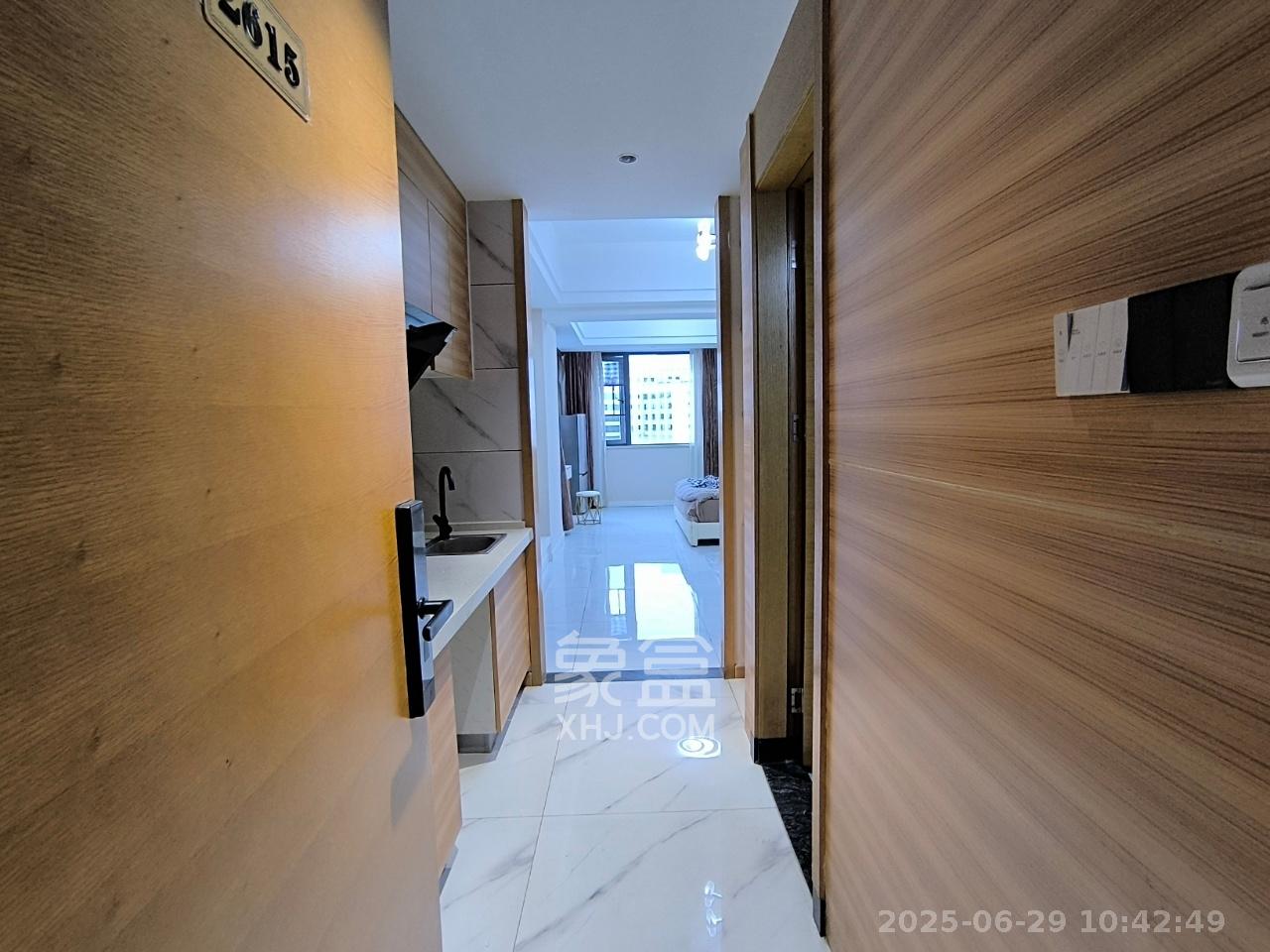 众东国际 1室1厅1卫 2700.0元/月 众东国际 1室1厅1卫 2700.0元/月室内图