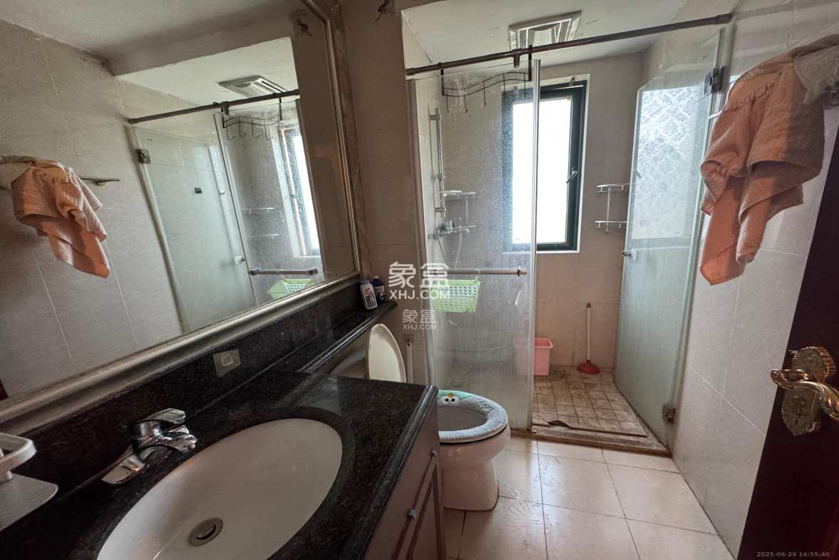 恒大雅苑  4室2厅2卫    3000.0元/月 恒大雅苑  4室2厅2卫    3000.0元/月室内图