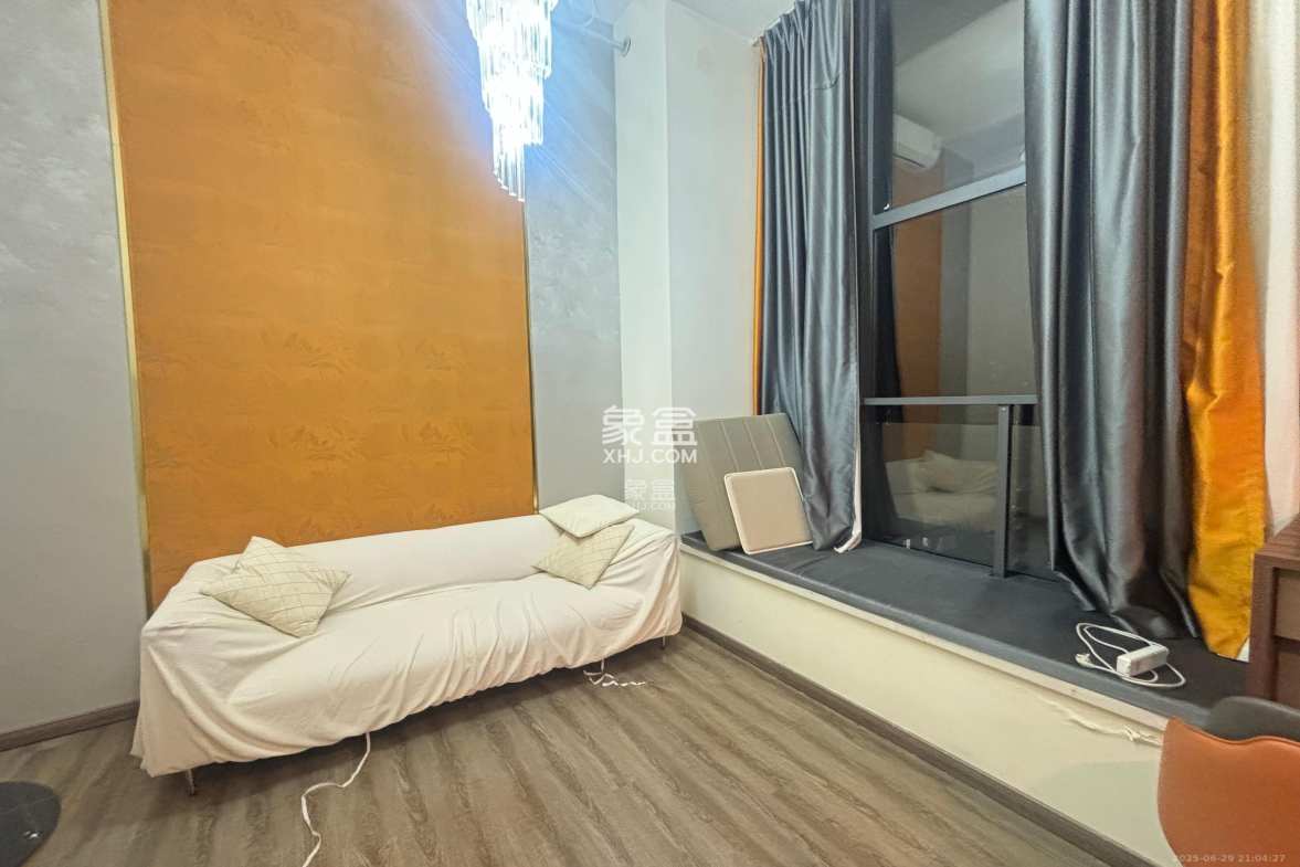 卓越浅水湾  1室1厅1卫    1980.0元/月 卓越浅水湾  1室1厅1卫    1980.0元/月室内图