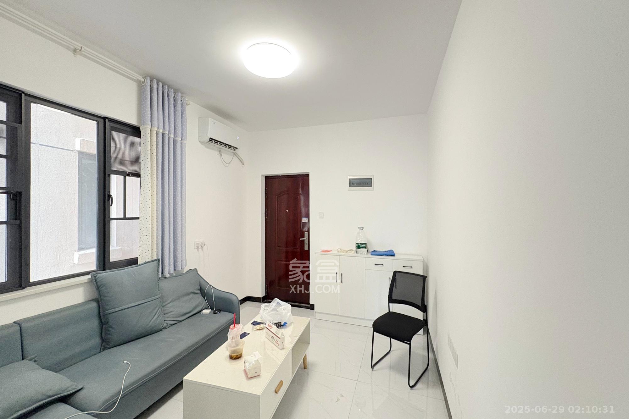 韭菜园嘉苑 2室1厅1卫 75.0万 韭菜园嘉苑 2室1厅1卫 75.0万客厅