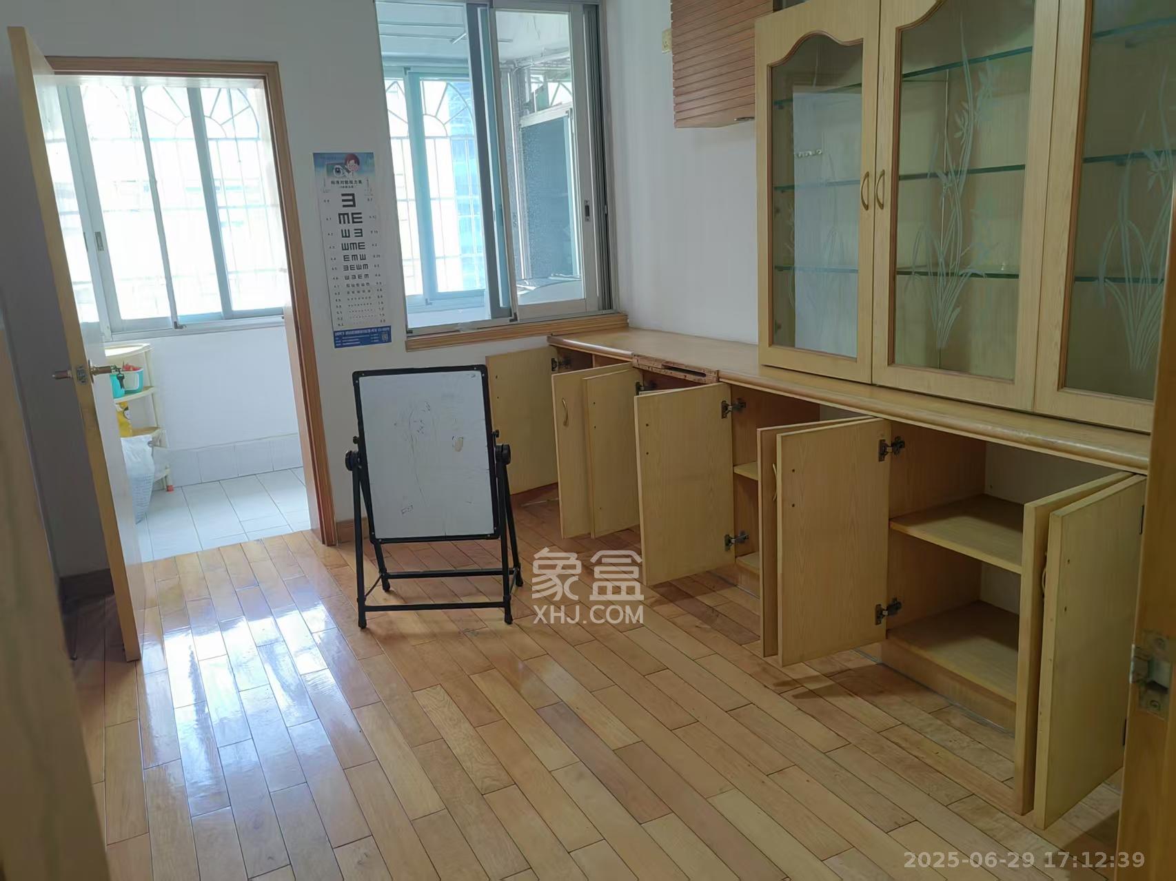 湖南省道路运输管理局 3室1厅1卫 3200.0元/月 湖南省道路运输管理局 3室1厅1卫 3200.0元/月室内图