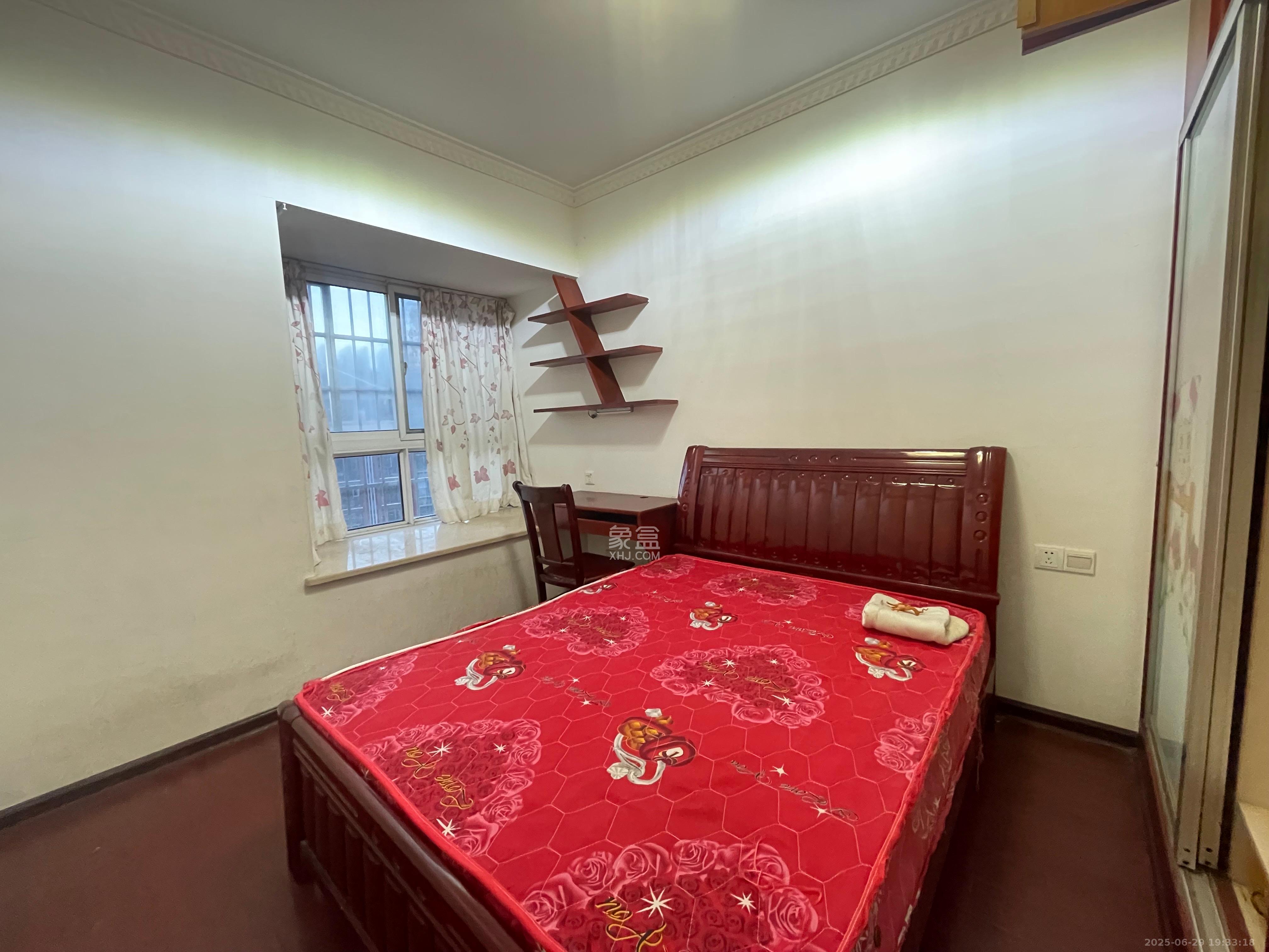 佳美星城  2室2厅1卫   1550.00元/月室内图