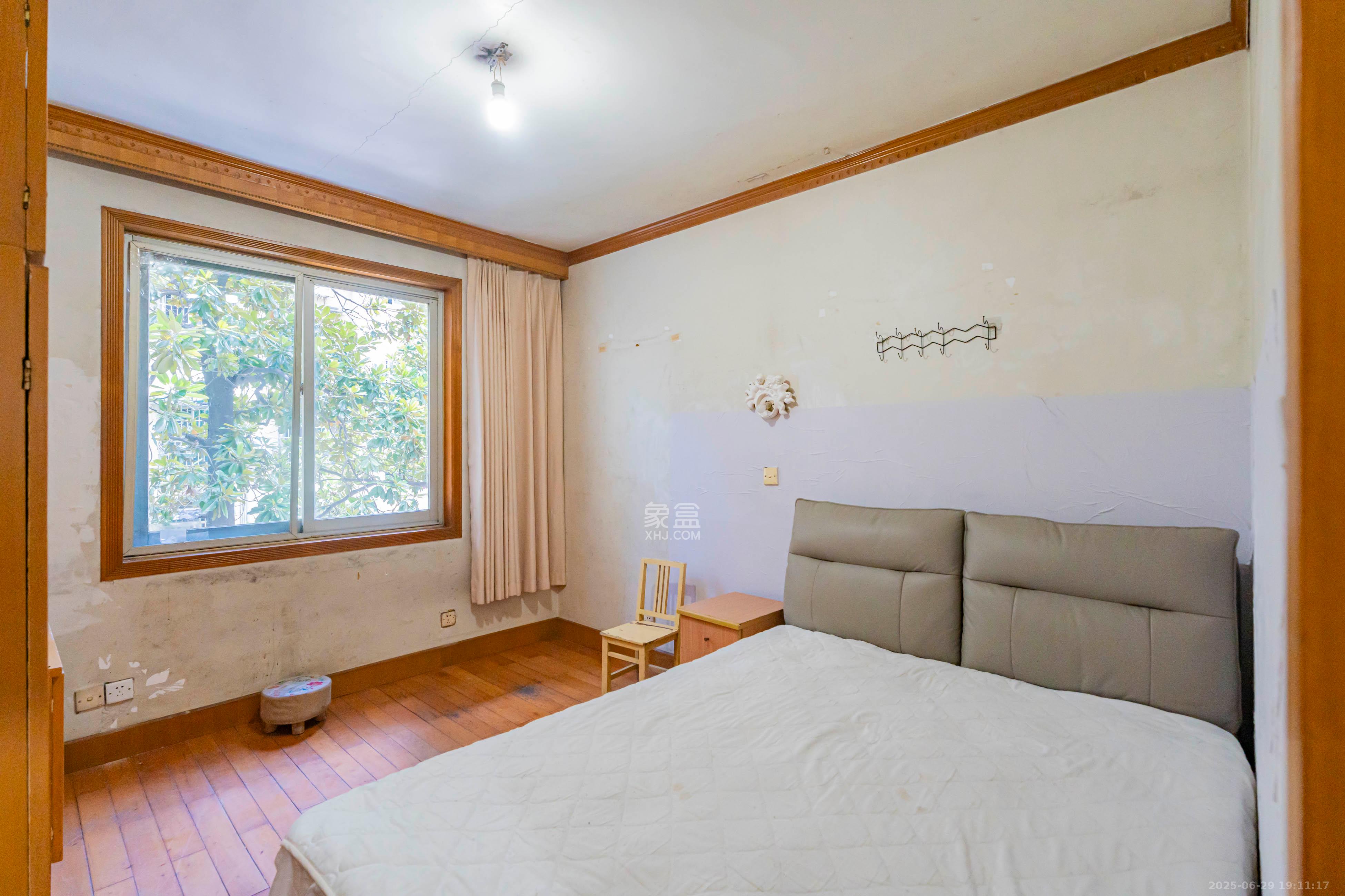 麻园公寓（下麻园岭40号）  2室1厅1卫    35.0万卧室