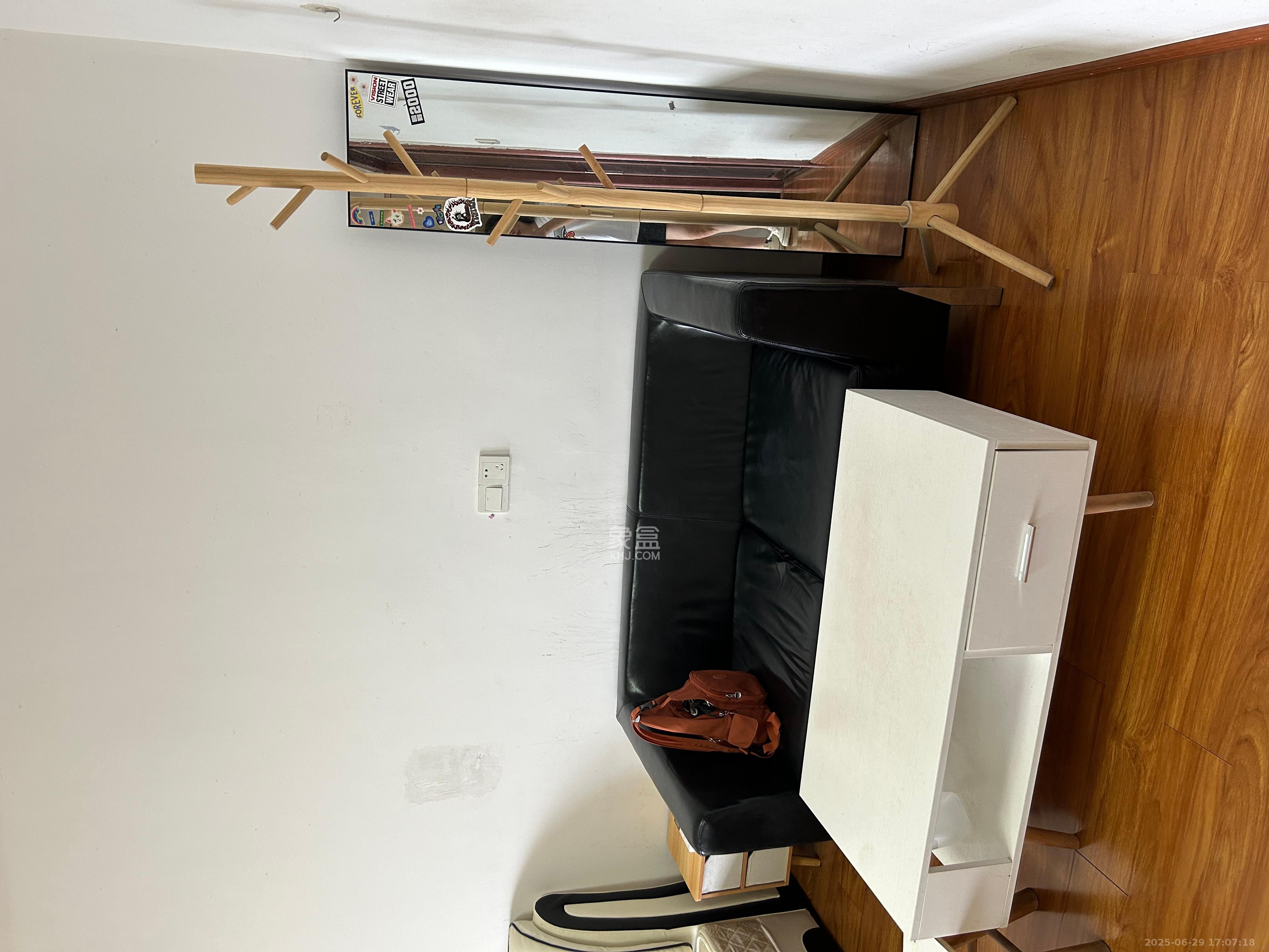 美利新世界  1室0厅1卫   1350.00元/月室内图