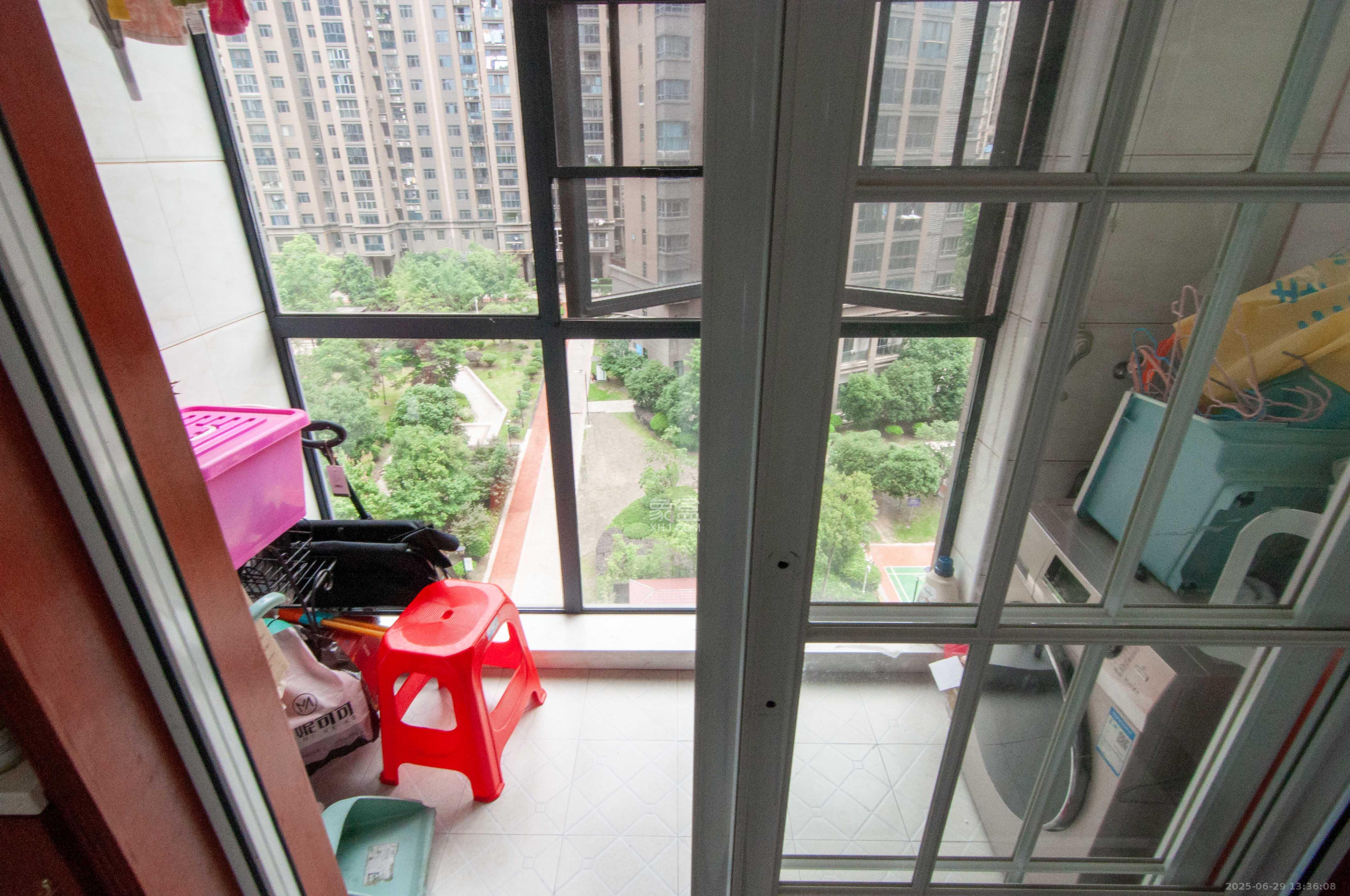 中央美郡 3室2厅2卫 155.0万 中央美郡 3室2厅2卫 155.0万其他