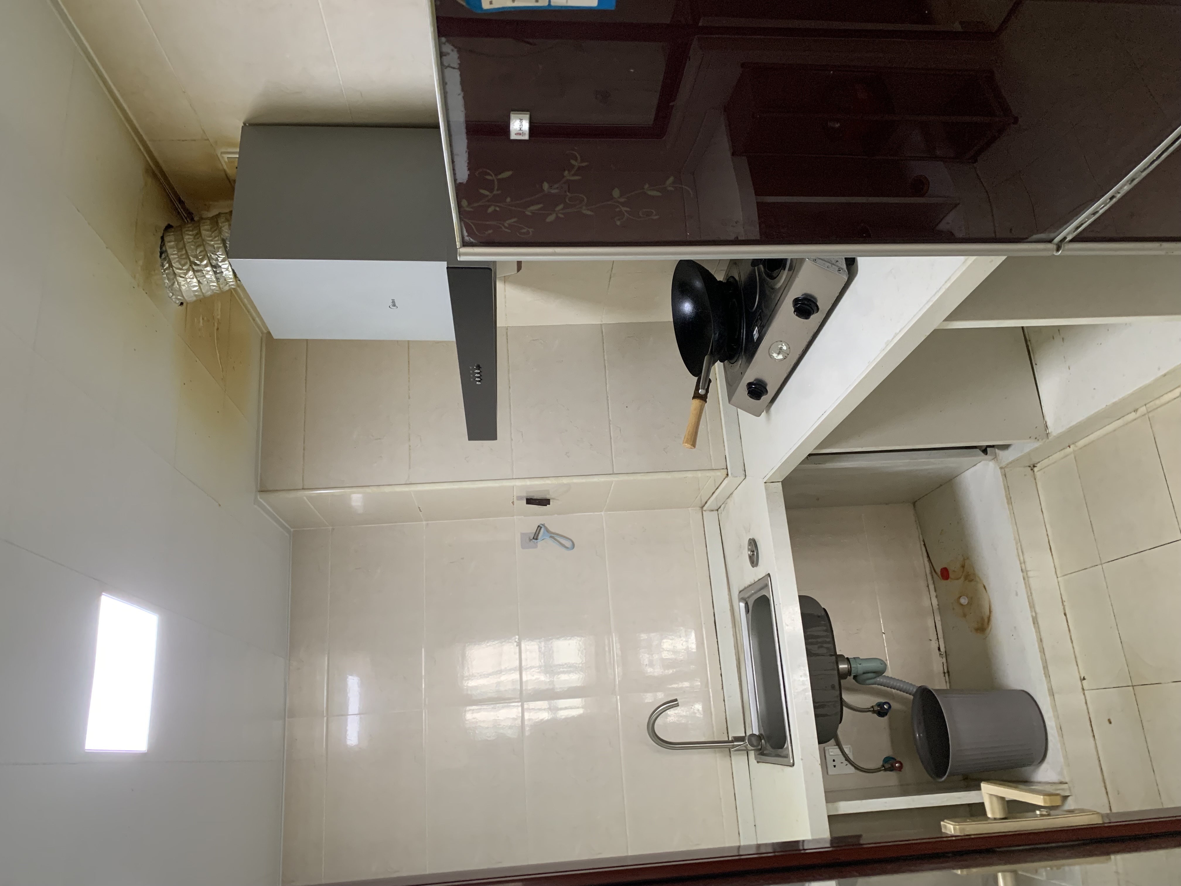 坡巷雅苑  3室2厅1卫   2600.00元/月室内图