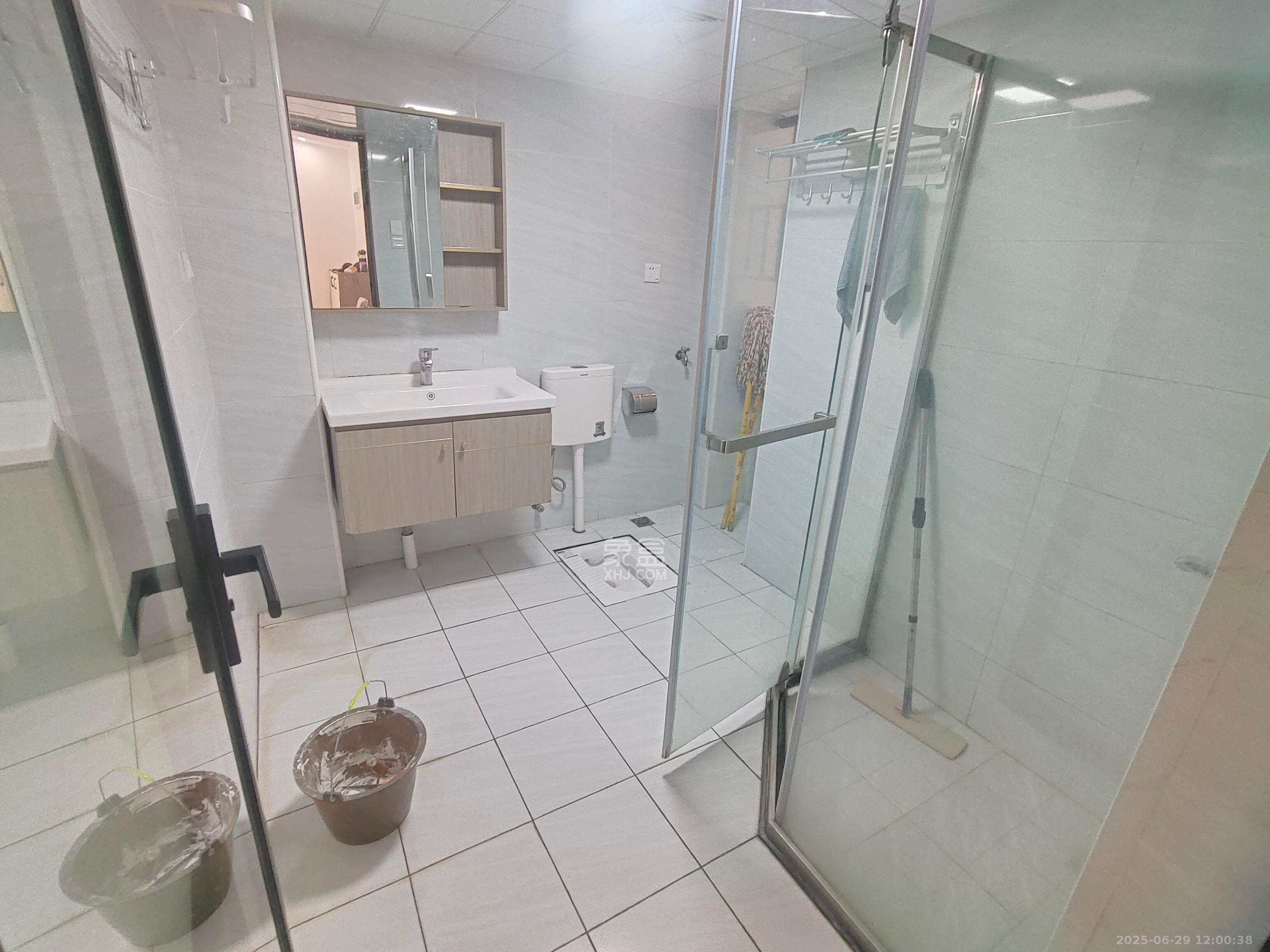 碧湘佳苑  2室1厅1卫    5500.0元/月室内图