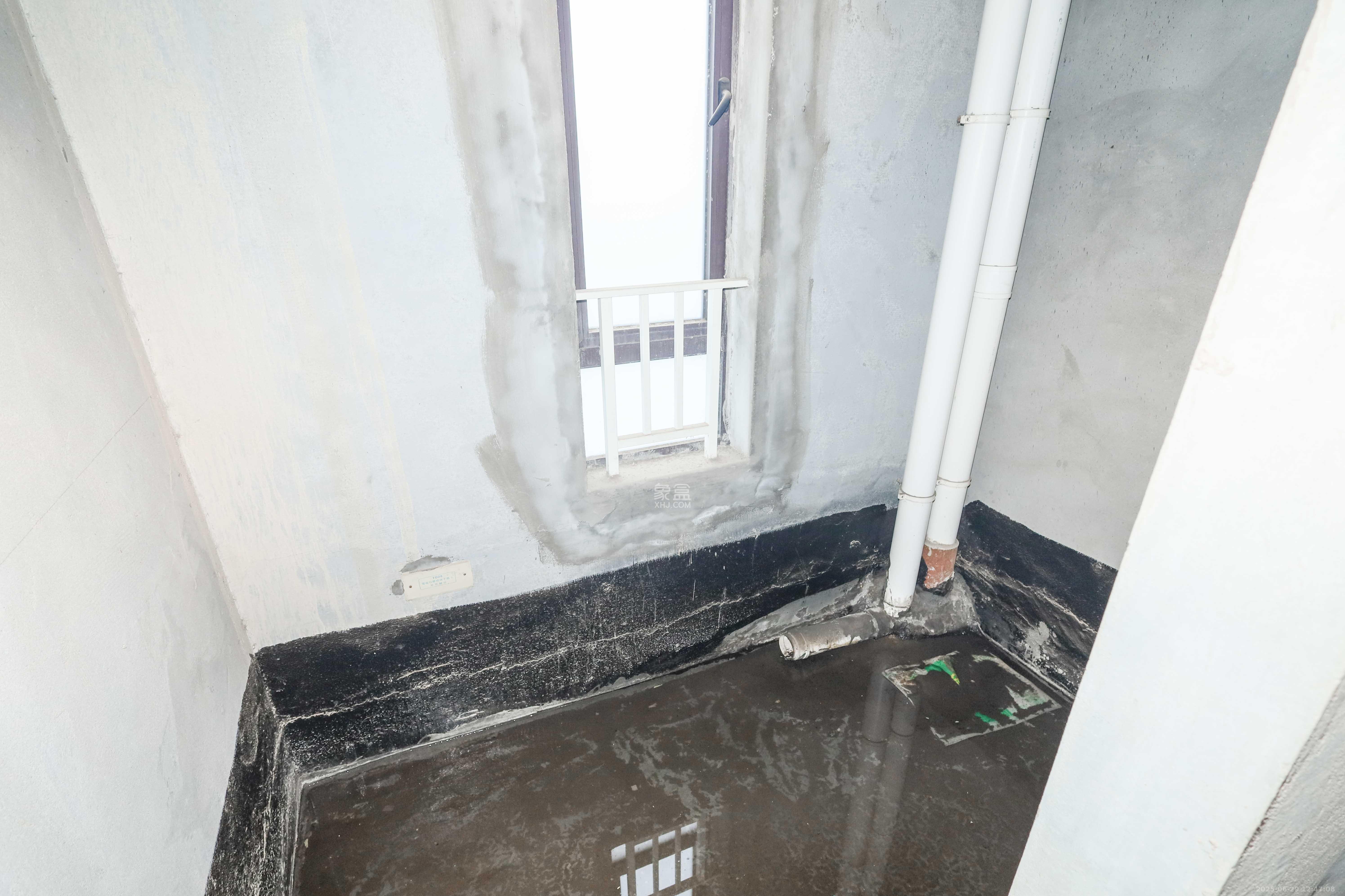 保利麓谷林语E区  1室2厅1卫   138.00万卫生间