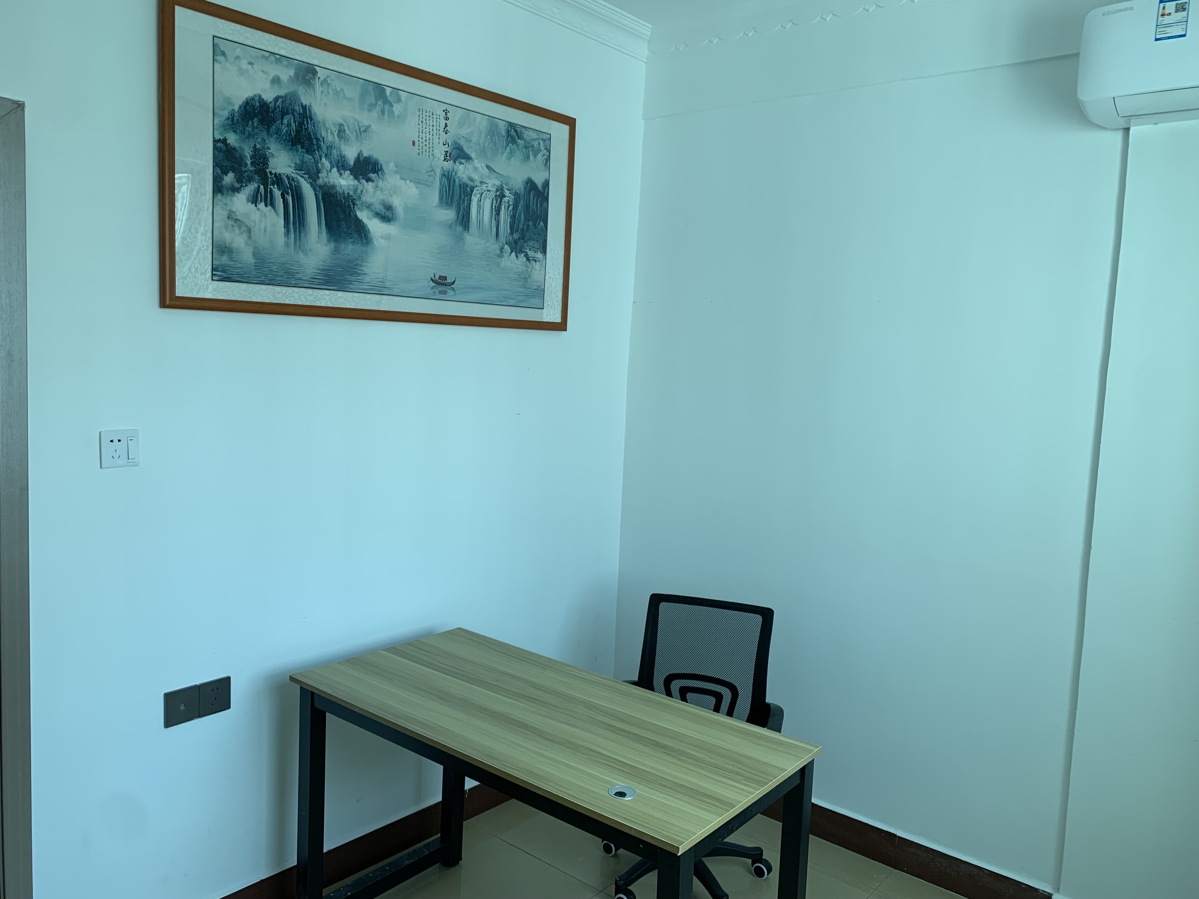 富豪大厦(富豪花园) 3室2厅1卫 2600.0元/月 富豪大厦(富豪花园) 3室2厅1卫 2600.0元/月室内图