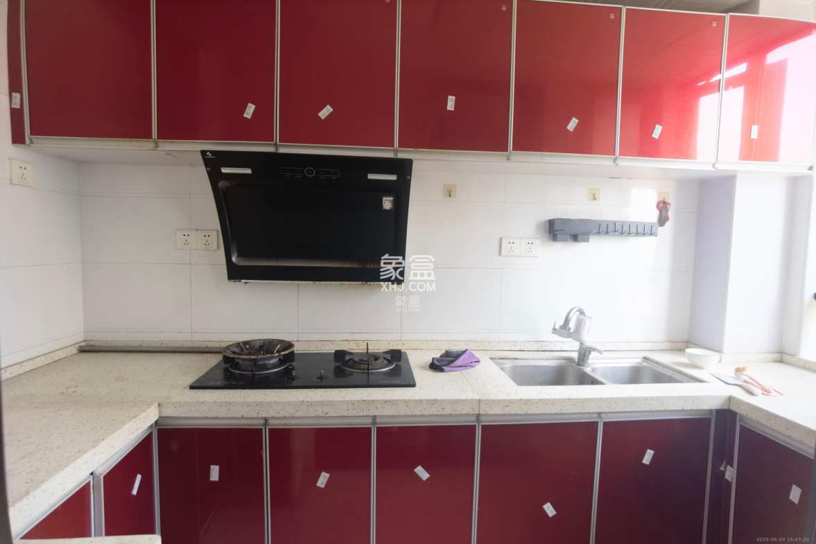 中信凯旋蓝岸(中信新城三期)  3室2厅1卫    1800.0元/月 中信凯旋蓝岸(中信新城三期)  3室2厅1卫    1800.0元/月室内图