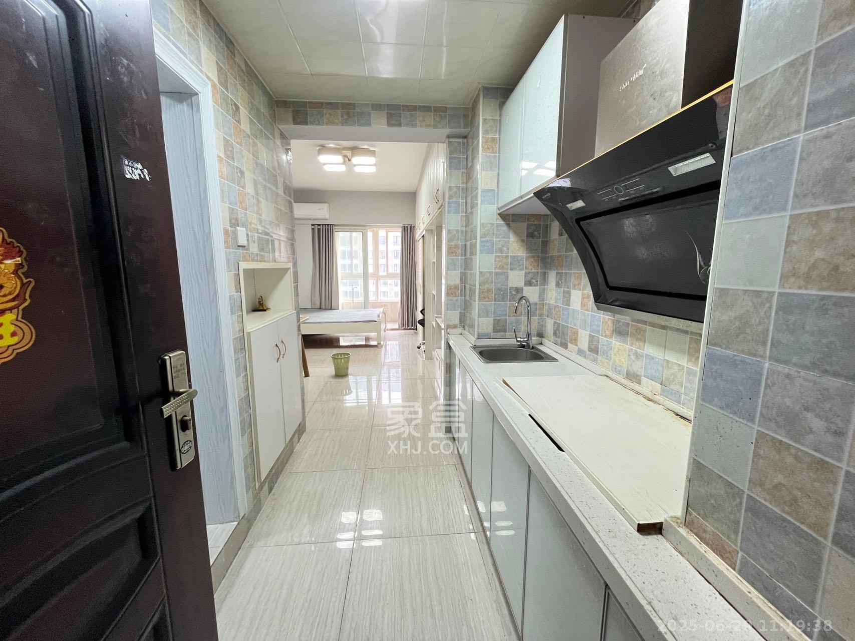 五矿紫湖香醍 1室1厅1卫 1000.0元/月 五矿紫湖香醍 1室1厅1卫 1000.0元/月室内图