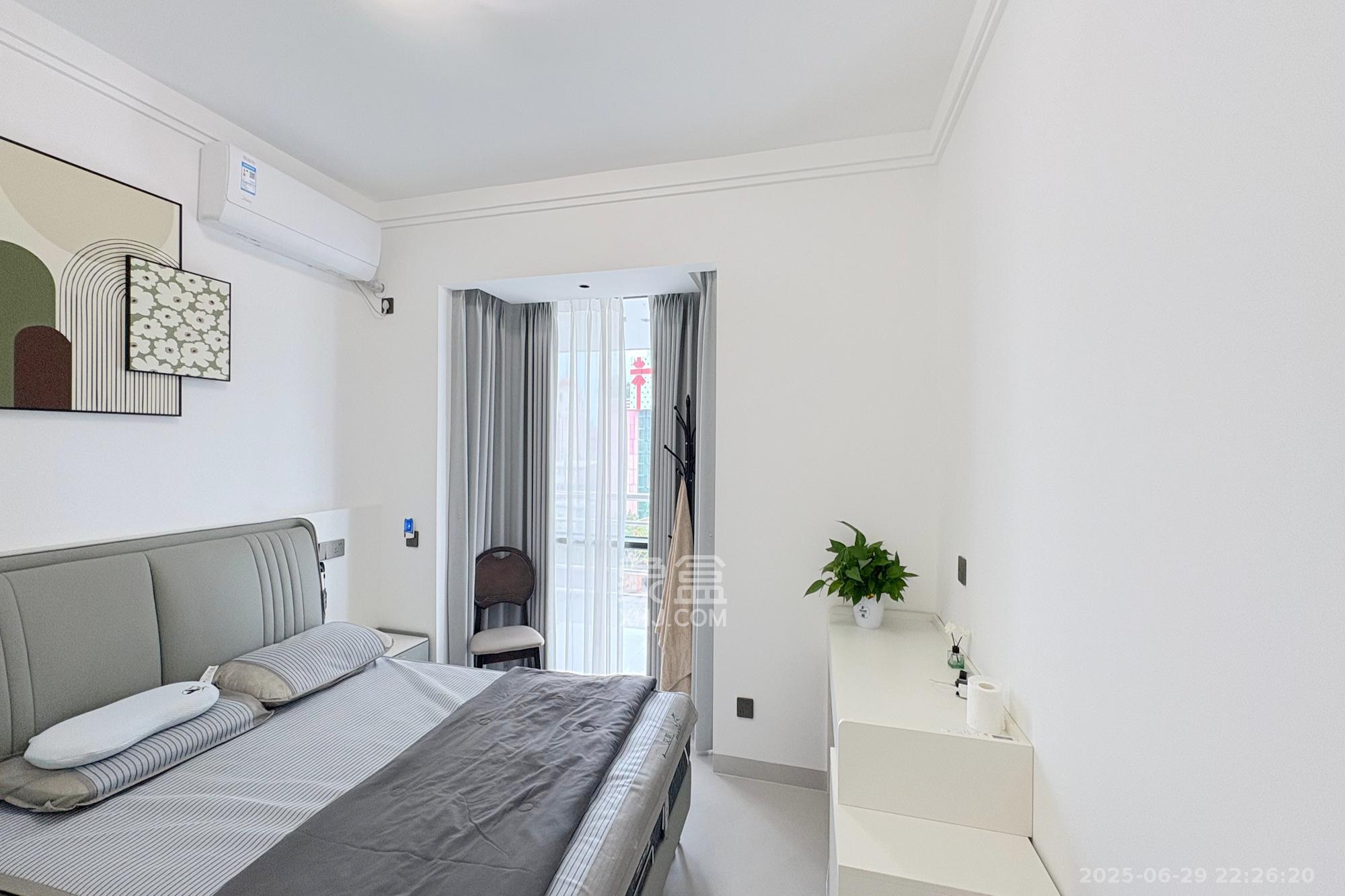 三角花园星城  3室2厅2卫    238.0万其他