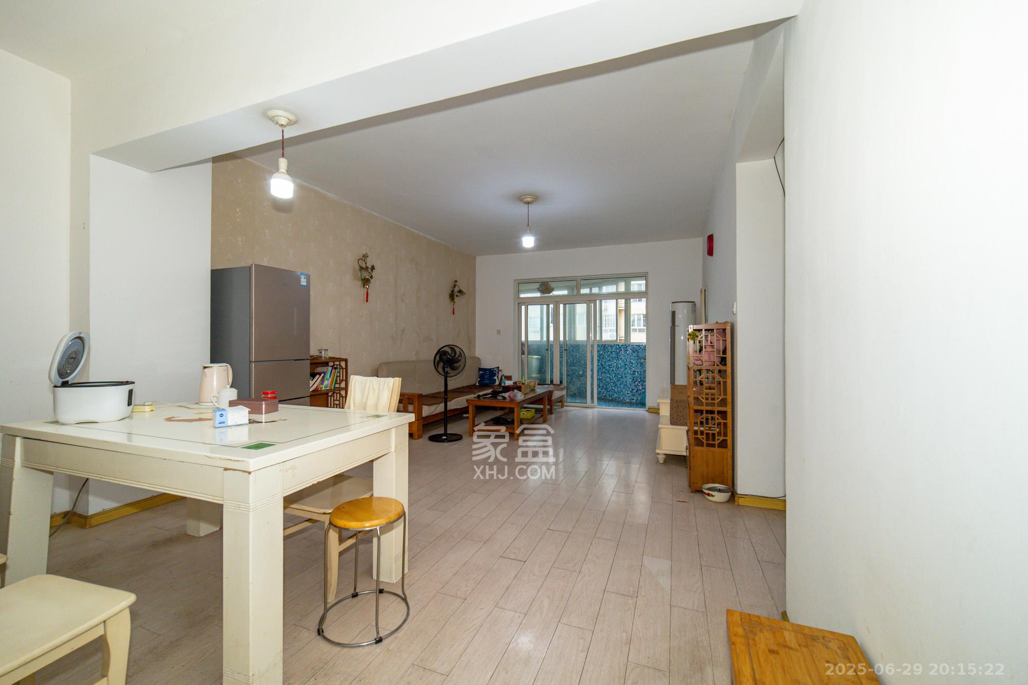 荣鑫家园 2室12厅1卫 36.8万 荣鑫家园 2室12厅1卫 36.8万其他