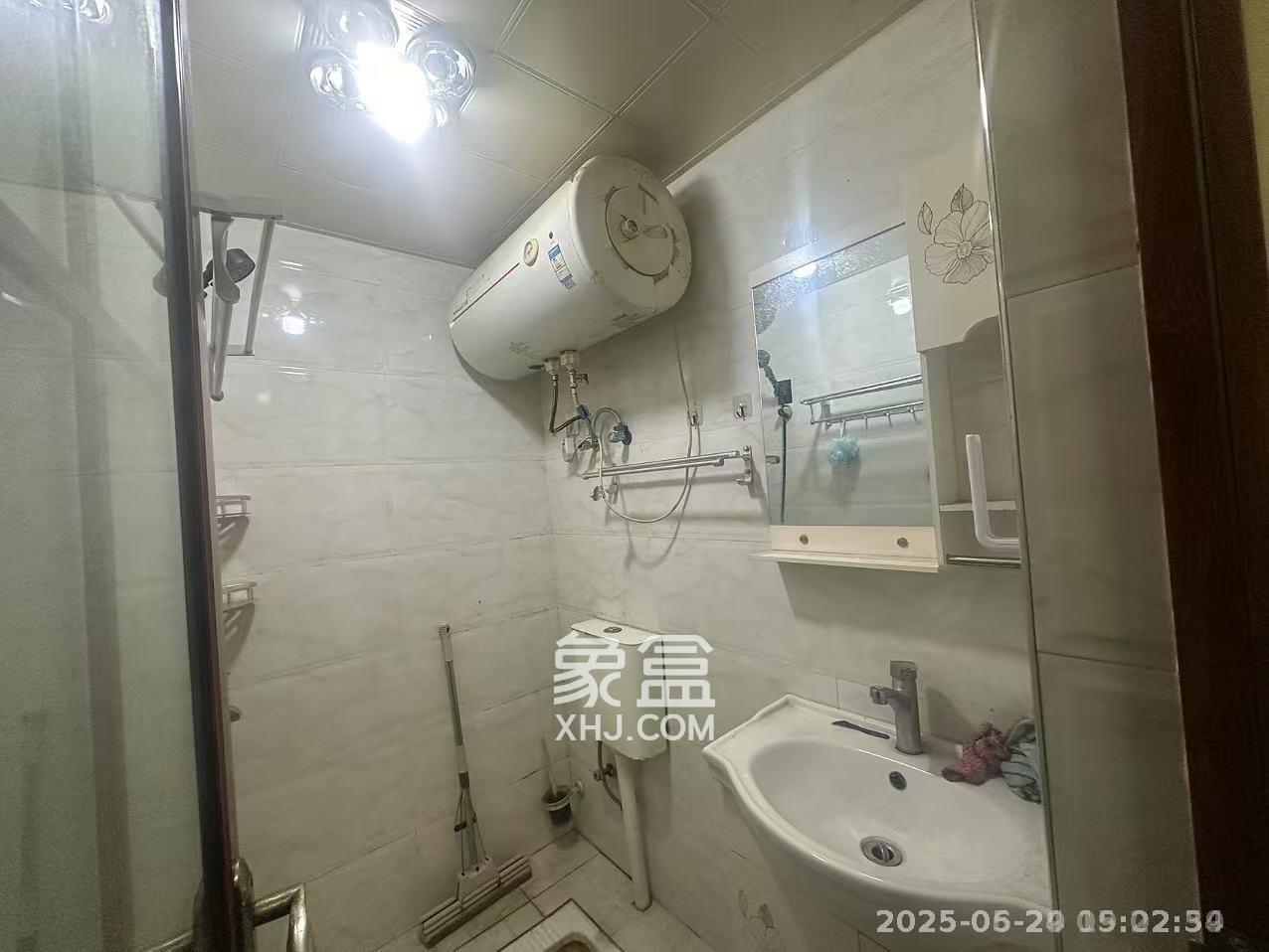 涧塘小区  1室0厅0卫    1080.0元/月 涧塘小区  1室0厅0卫    1080.0元/月