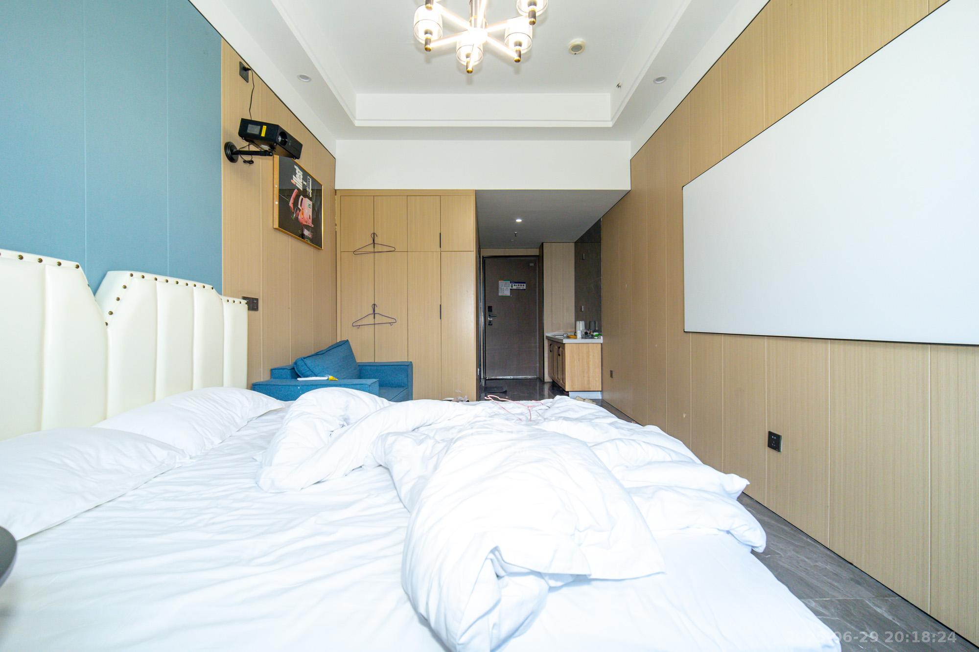 新城悦隽公园  1室1厅1卫    25.8万 新城悦隽公园  1室1厅1卫    25.8万客厅