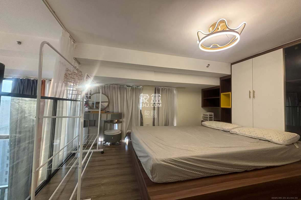 卓越浅水湾  1室1厅1卫    1980.0元/月 卓越浅水湾  1室1厅1卫    1980.0元/月室内图