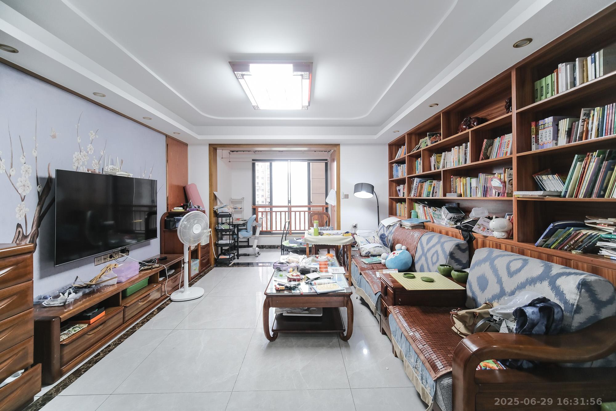 荣盛花语城  4室2厅2卫    96.8万 荣盛花语城  4室2厅2卫    96.8万