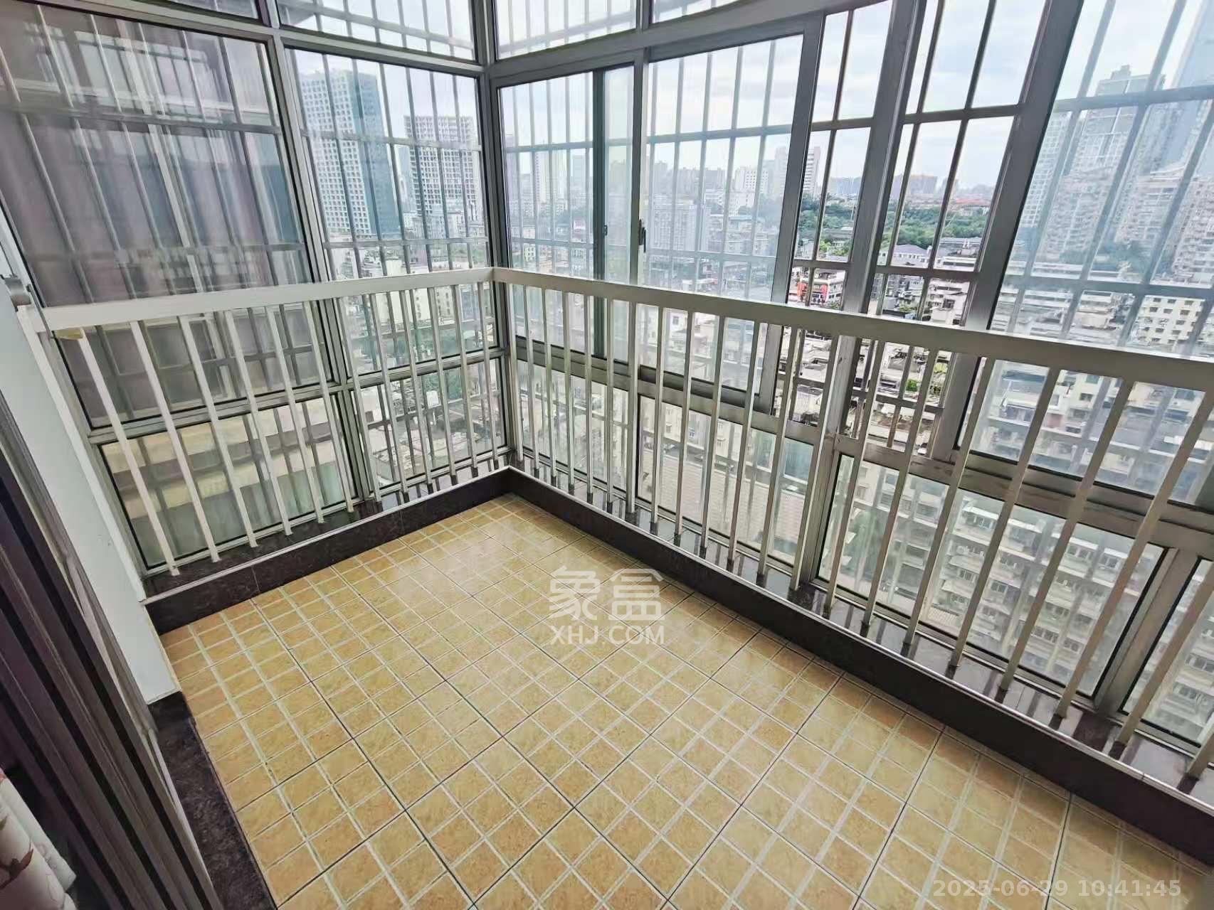 景泰雅苑(景江融城) 2室1厅0卫 3200.0元/月 景泰雅苑(景江融城) 2室1厅0卫 3200.0元/月室内图