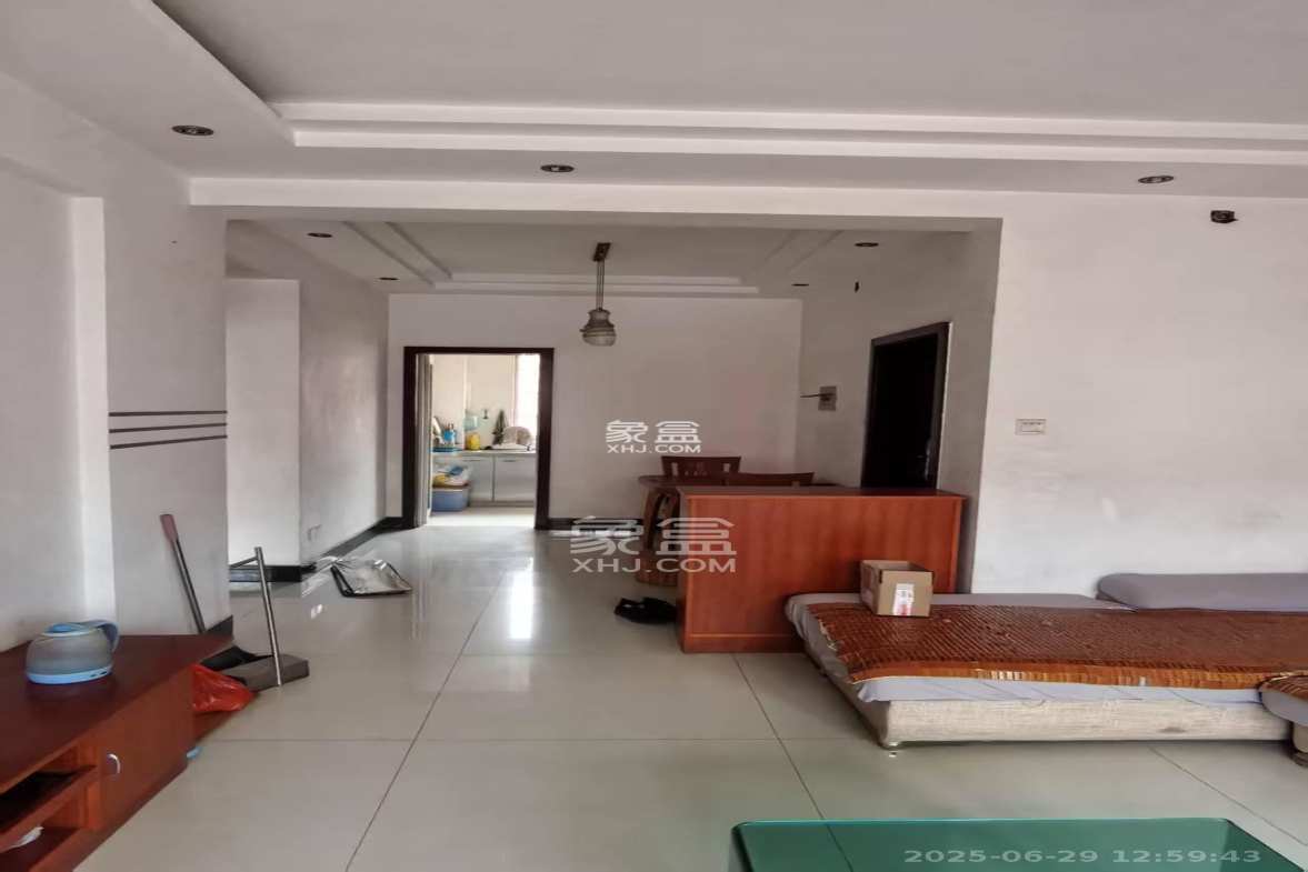 雷锋机电市场一期  2室2厅1卫    1200.0元/月 雷锋机电市场一期  2室2厅1卫    1200.0元/月室内图