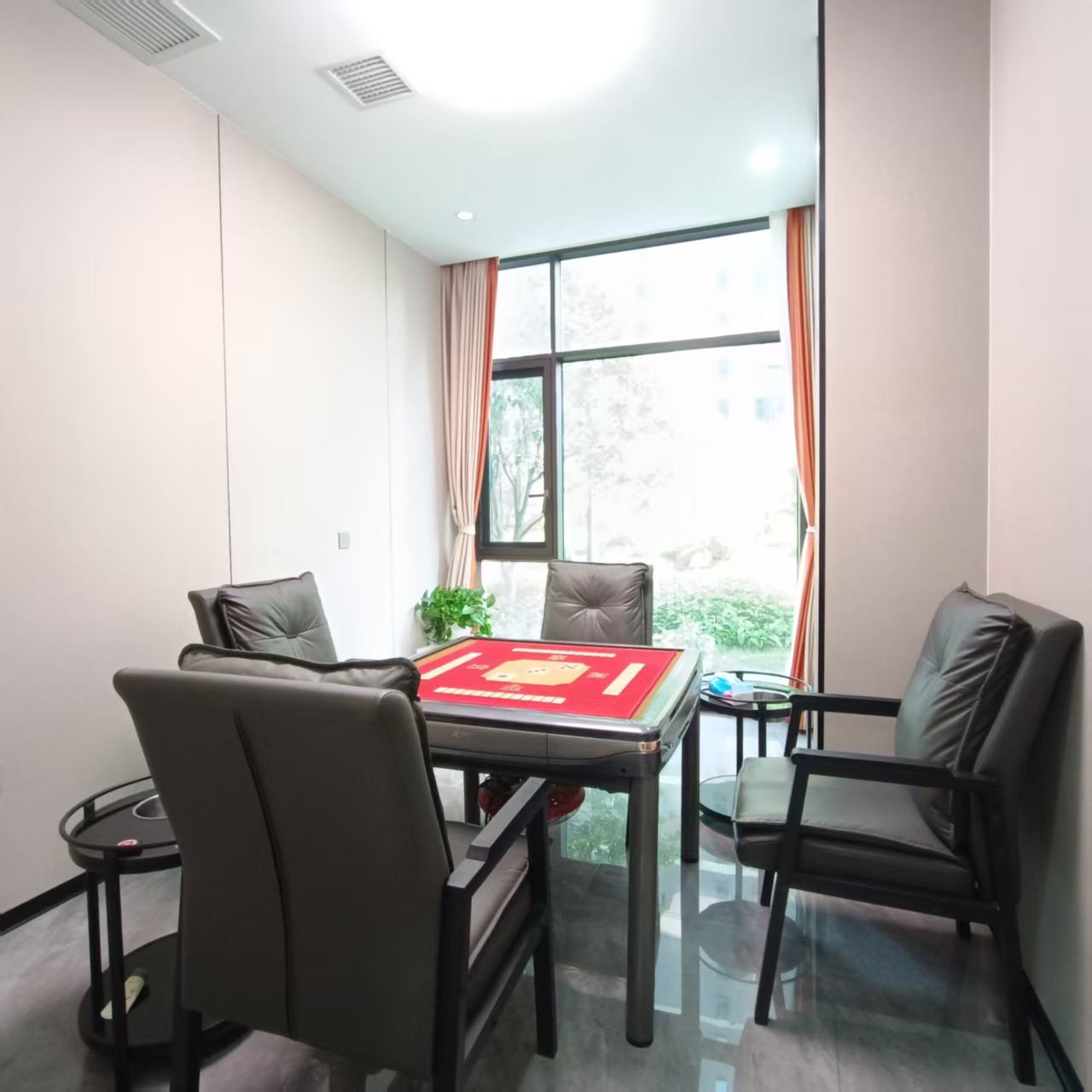 建发央著(悦发央著) 4室2厅2卫 6000.0元/月 建发央著(悦发央著) 4室2厅2卫 6000.0元/月室内图